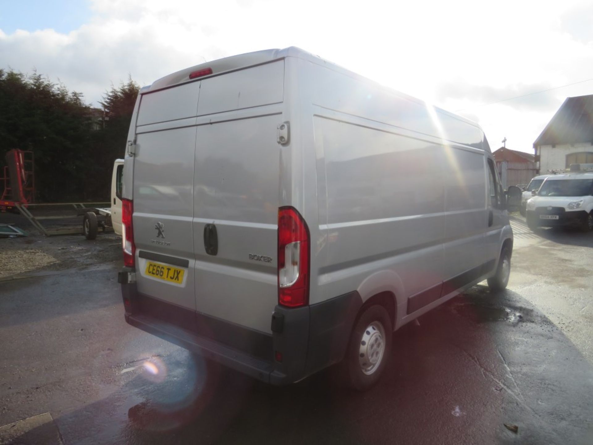 66 reg PEUGEOT BOXER 335 PRO BLUE HDI, 1ST REG 10/16, TEST 11/20, 39855M WARRANTED, V5 HERE, 1 OWNER - Image 4 of 6