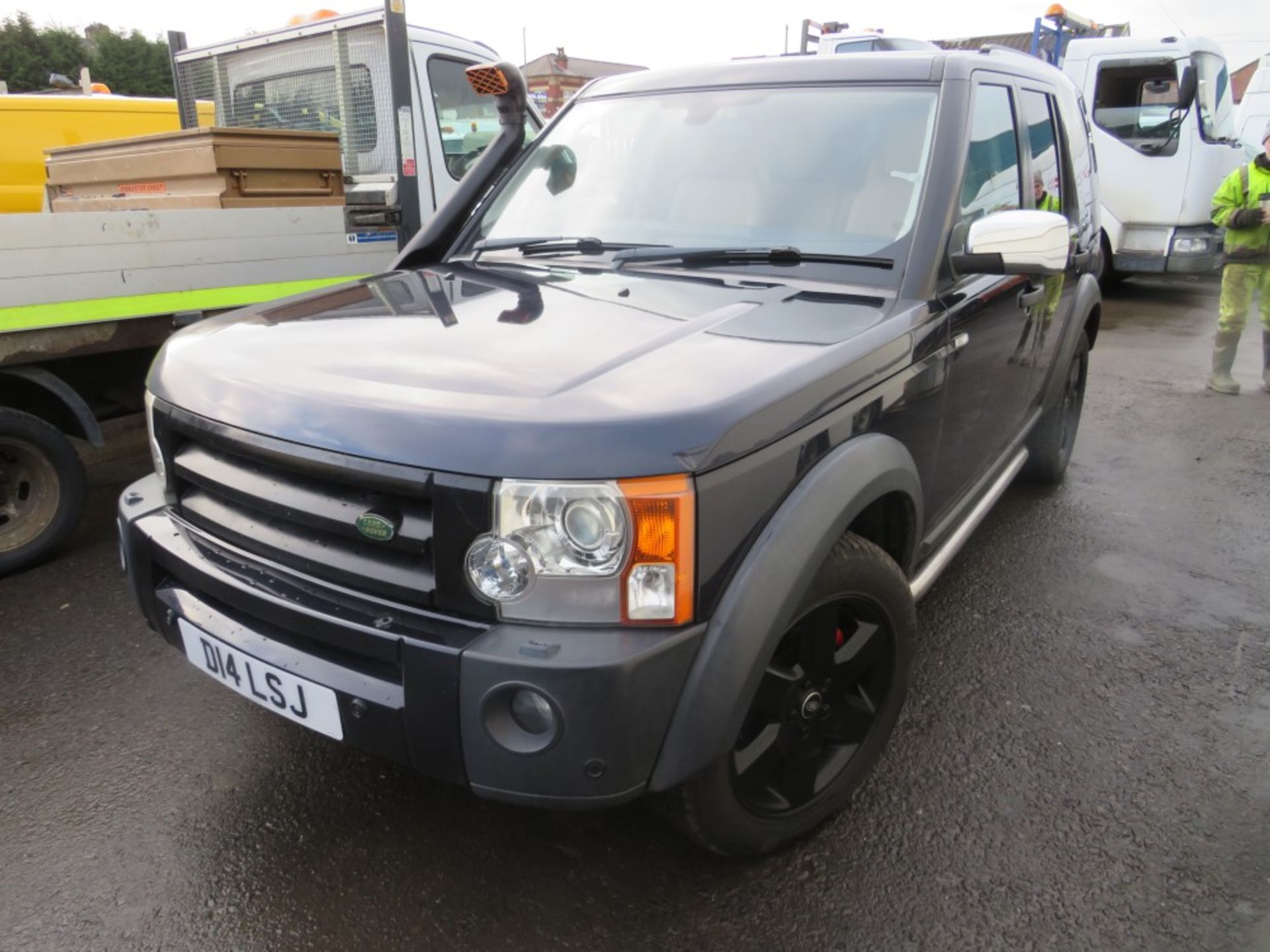 2007 LANDROVER DISCOVERY TDV6 HSE, 1ST REG 05/07, TEST 12/20, 128158M NOT WARRANTED, V5 HERE, 5 - Image 2 of 5