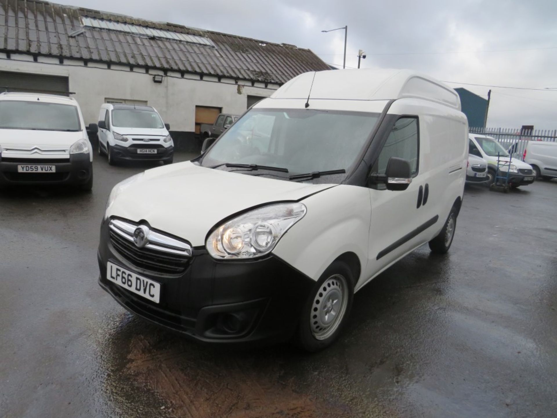 66 reg VAUXHALL COMBO 2300 CDTI S/S, 1ST REG 09/16, TEST 09/20, 111112M WARRANTED, V5 HERE, 1 - Image 2 of 6