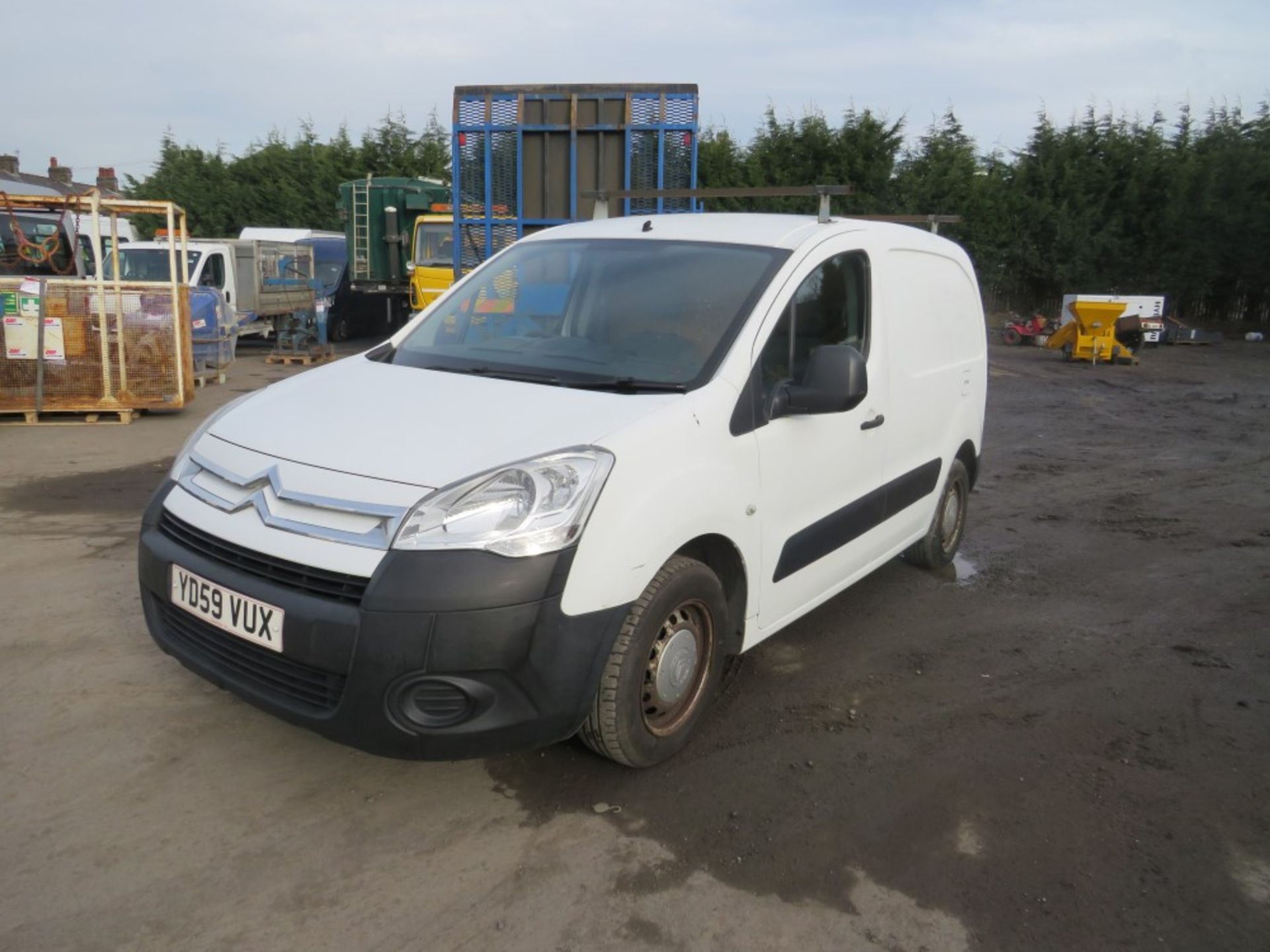 59 reg CITROEN BERLINGO 625 X, 1ST REG 09/09, 128454M WARRANTED, V5 HERE, 4 FORMER KEEPERS [+ VAT] - Image 2 of 6