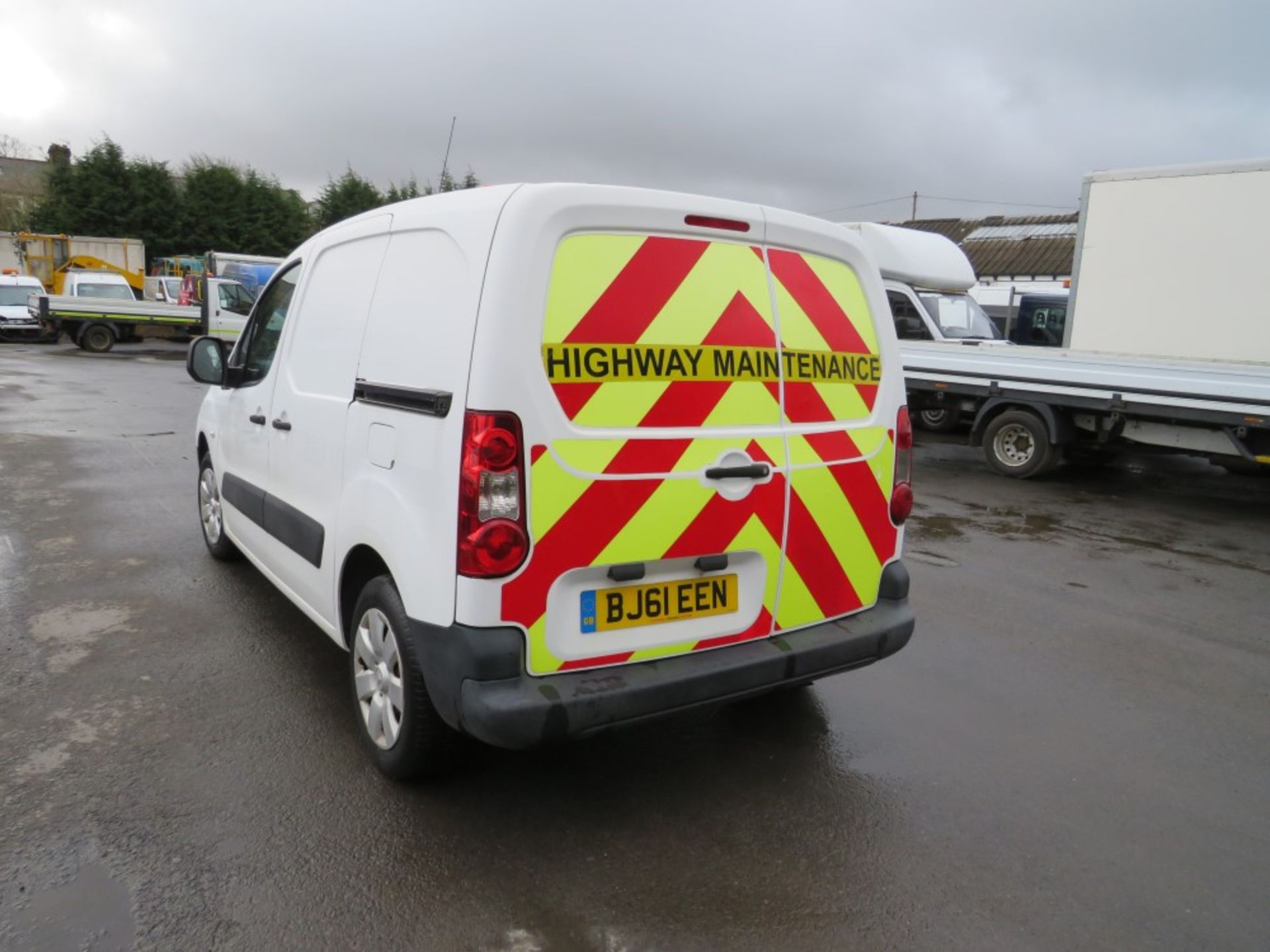 61 reg CITROEN BERLINGO 625 LX 16V (DIRECT COUNCIL) 1ST REG 10/11, TEST 06/20, 57705M, V5 HERE, 1 - Image 3 of 6