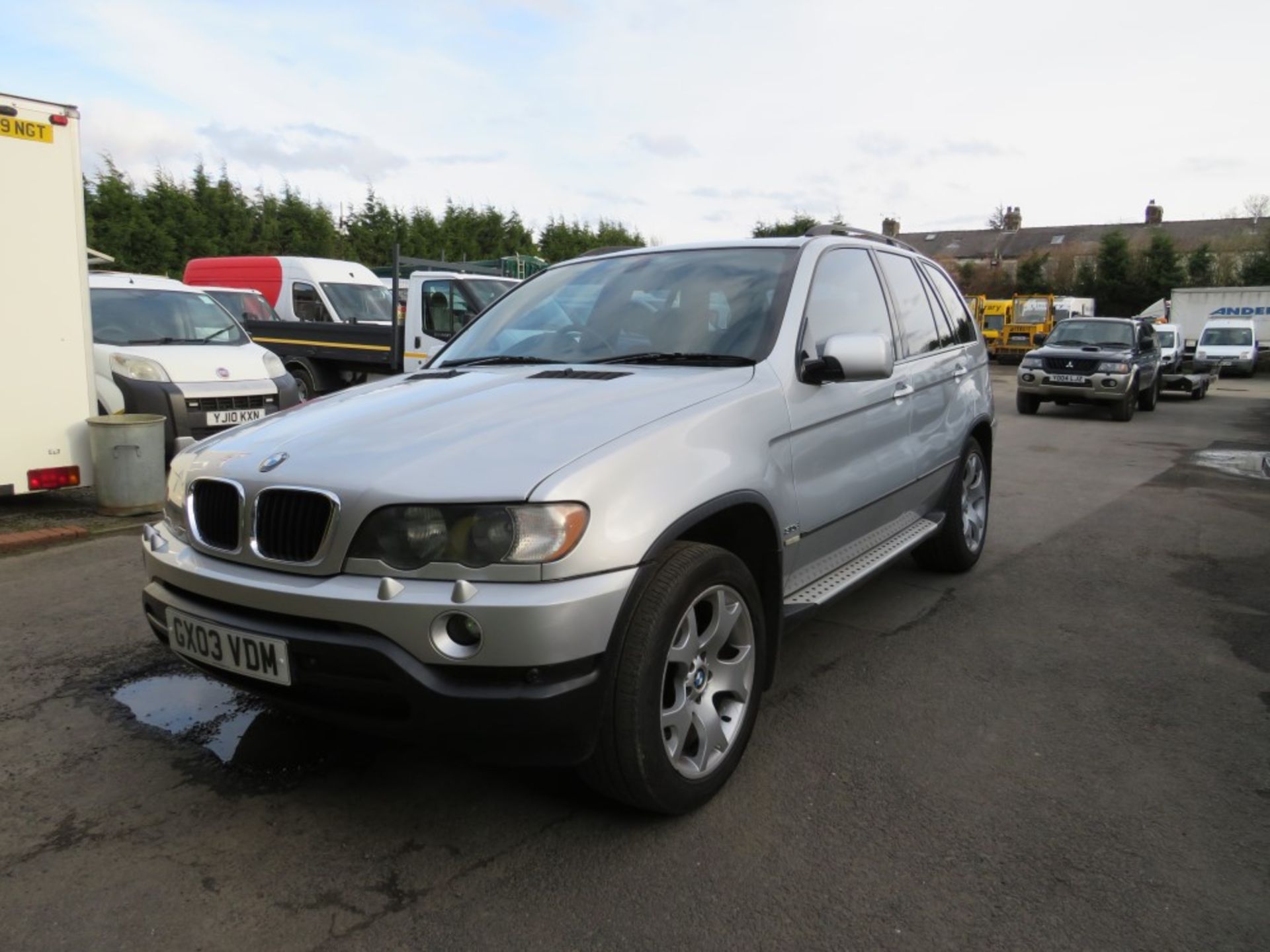 03 reg BMW X5, 133184M NOT WARRANTED, PART V5 - GREEN SLIP ONLY [NO VAT] - Image 2 of 5