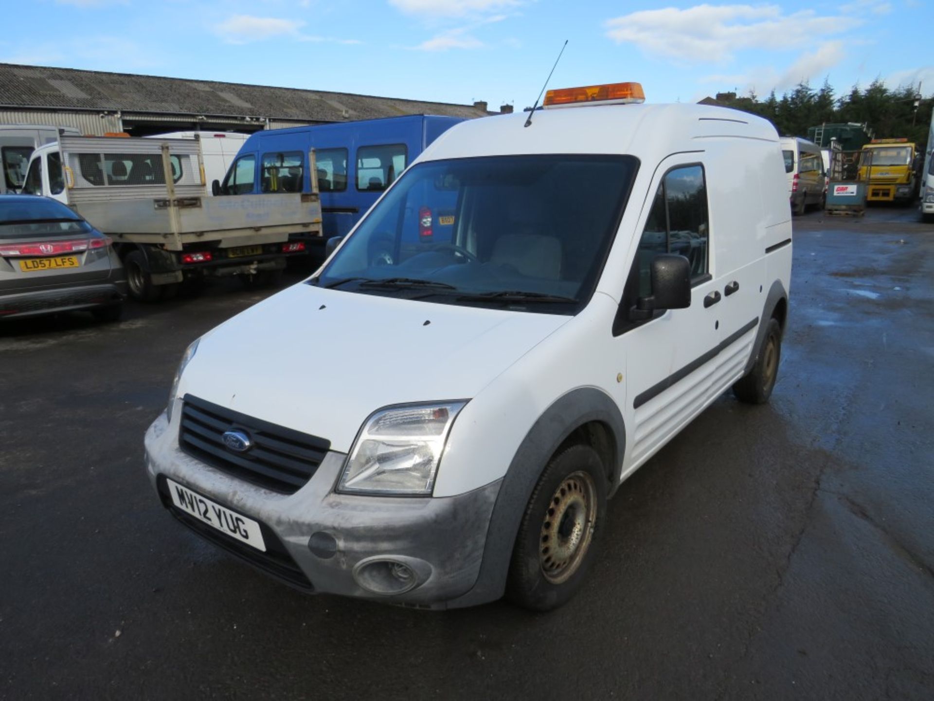 12 reg FORD TRANSIT CONNECT 90 T230 (DIRECT COUNCIL) 1ST REG 03/12, TEST 02/21, 81853M, V5 HERE, 1 - Image 2 of 6