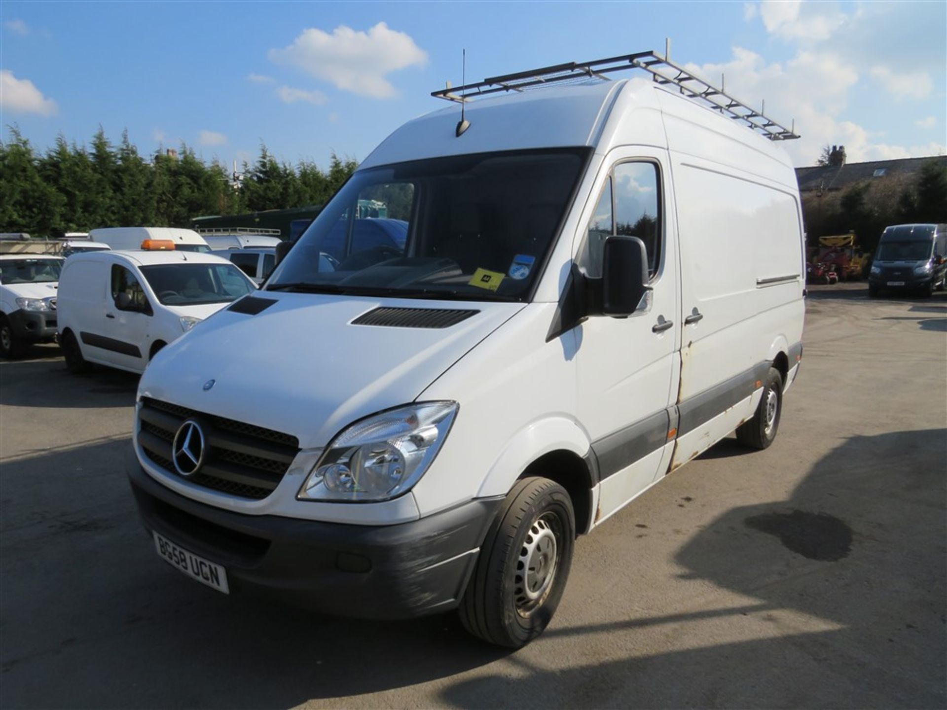 58 reg MERCEDES SPRINTER 311 CDI MWB, 1ST REG 12/08, TEST 04/20, 164644M WARRANTED, V5 HERE, 1 - Image 2 of 6