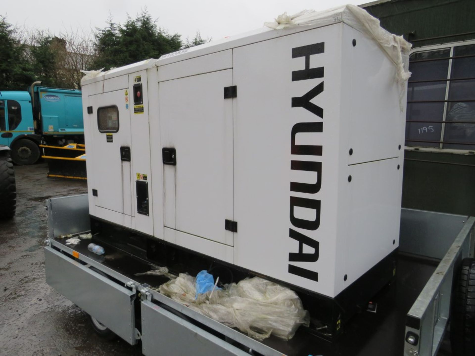 HYUNDAI 85 KVA DIESEL GENERATOR [NO VAT]