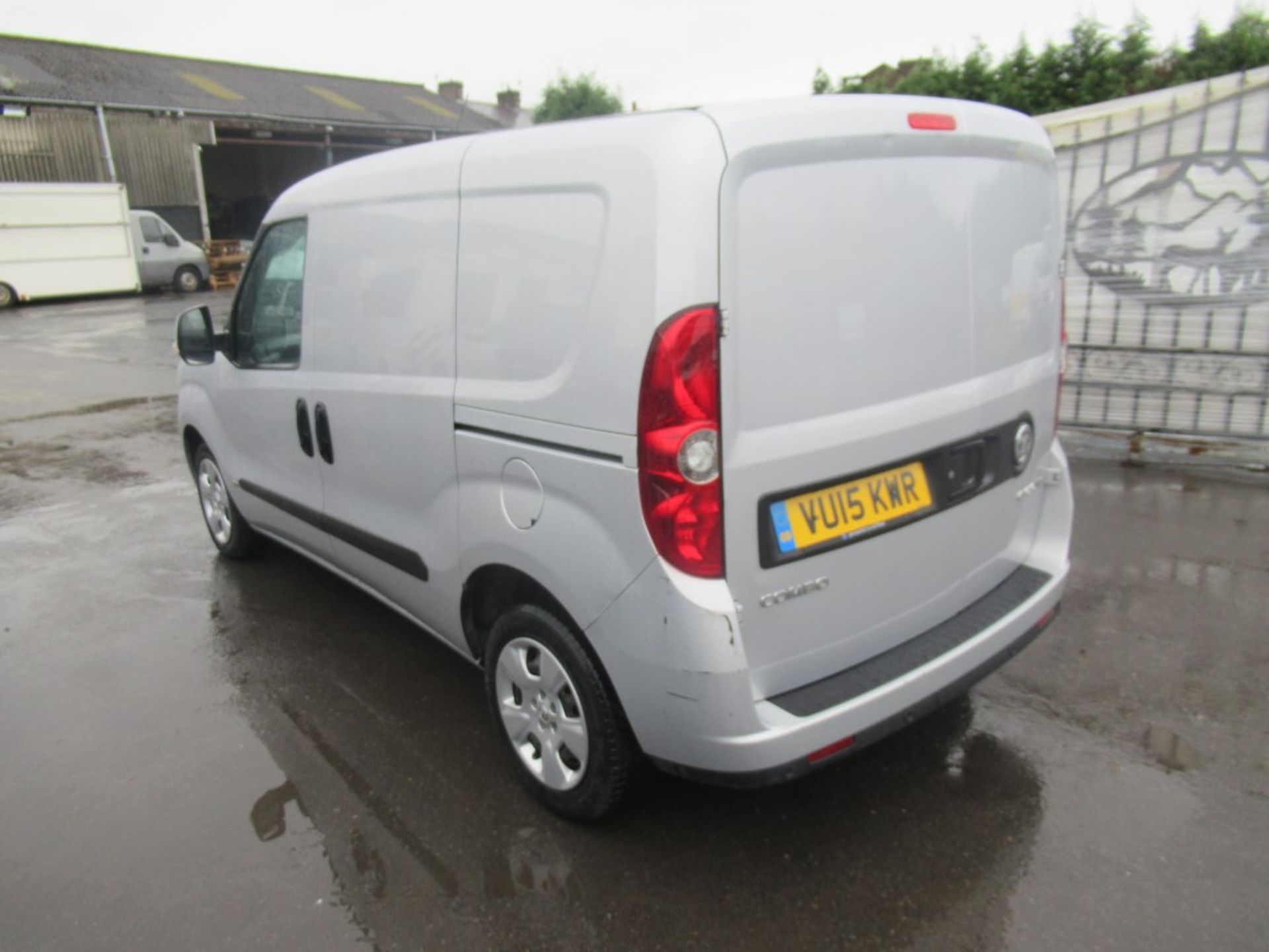 15 reg VAUXHALL COMBO 2000 CDTI S/S SPORT, 1ST REG 07/15, 109114M WARRANTED, V5 HERE, 1 OWNER FROM - Bild 3 aus 6