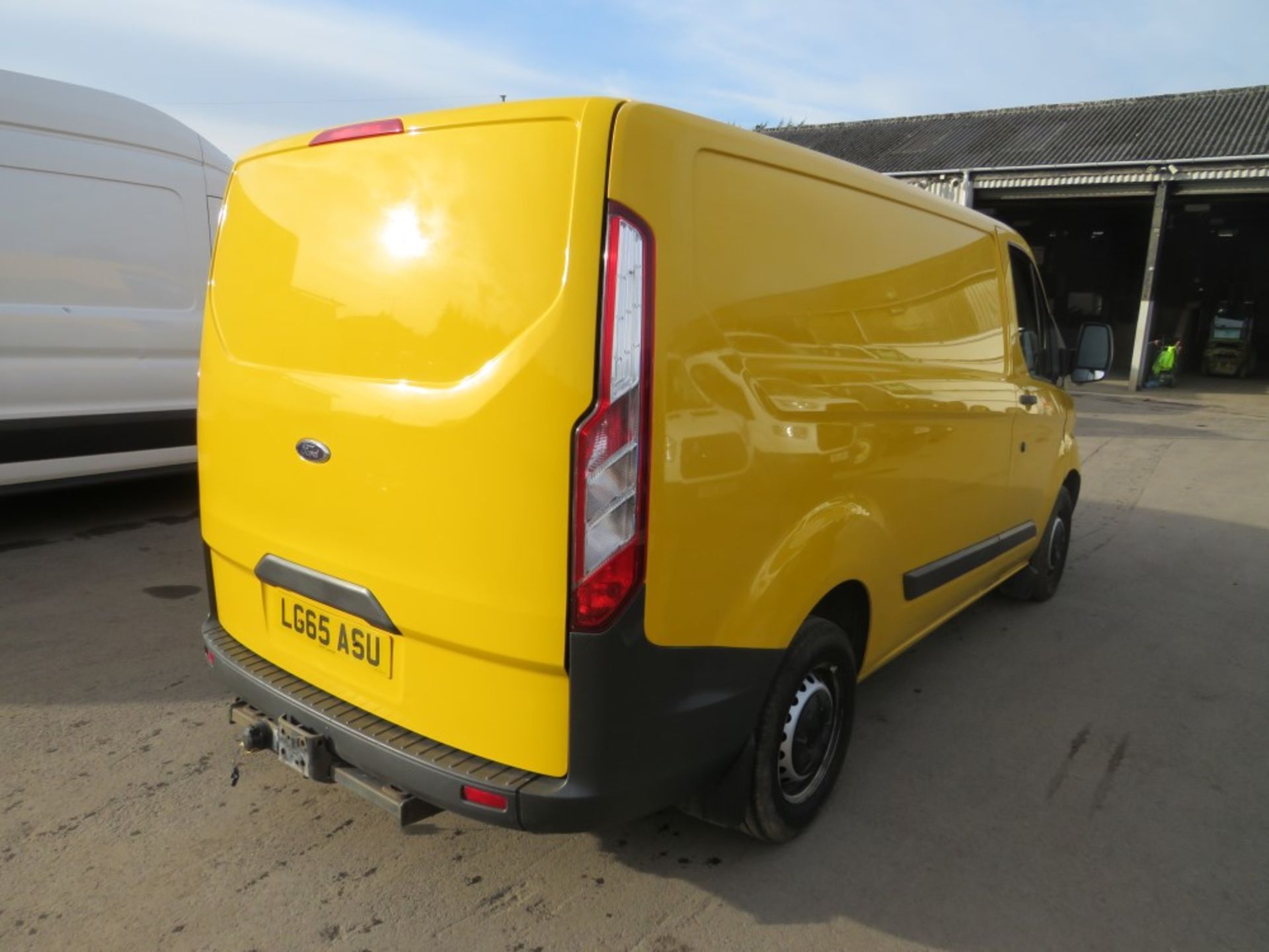 65 reg FORD TRANSIT CUSTOM 310 ECO-TECH, 1ST REG 10/15, TEST 10/20, 140464M WARRANTED, V5 HERE, 1 - Bild 4 aus 6