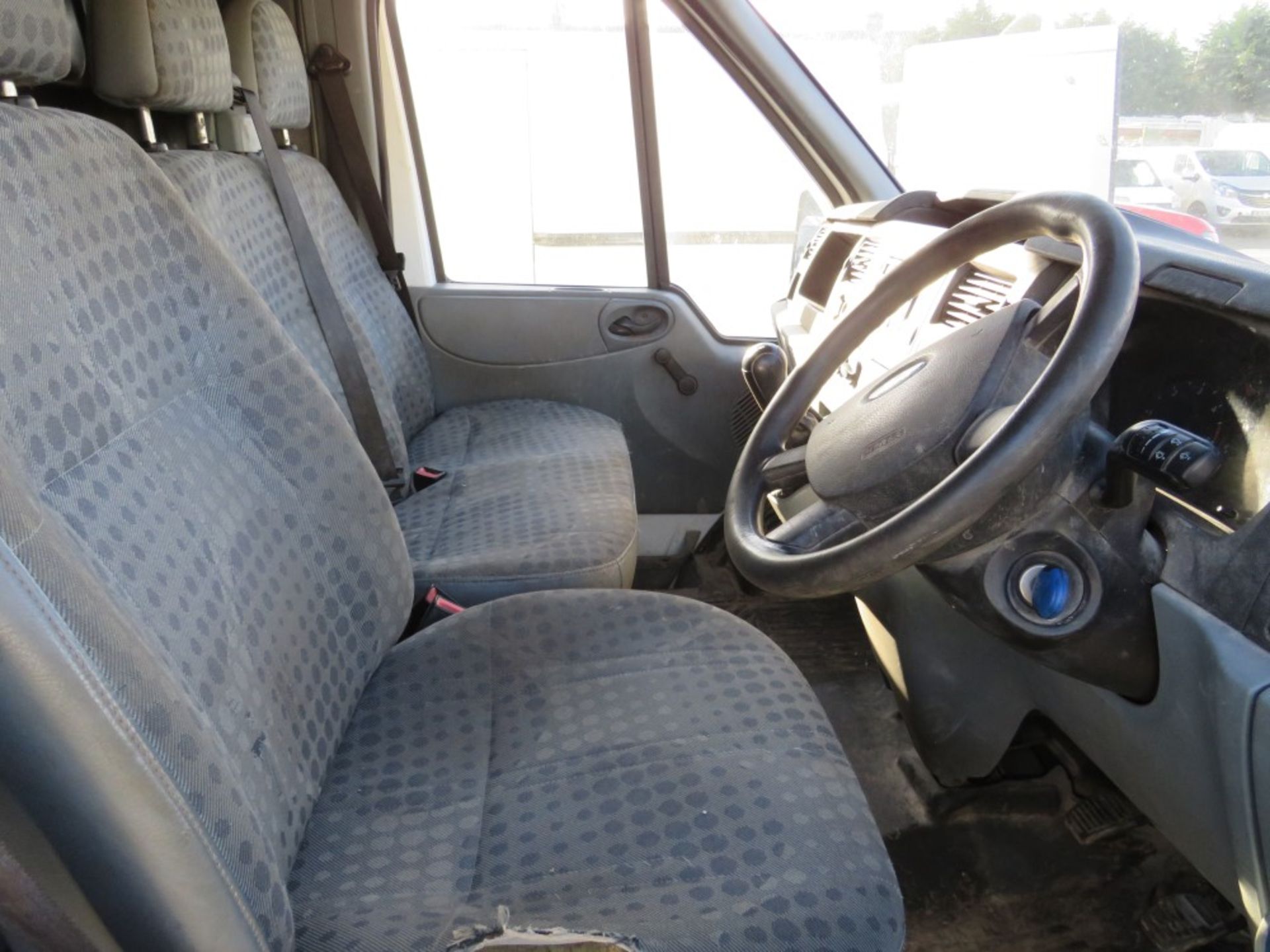 08 reg FORD TRANSIT 110 T300M FWD VAN, 1ST REG 06/08, 152197M NOT WARRANTED, V5 HERE, 2 FORMER - Bild 6 aus 6