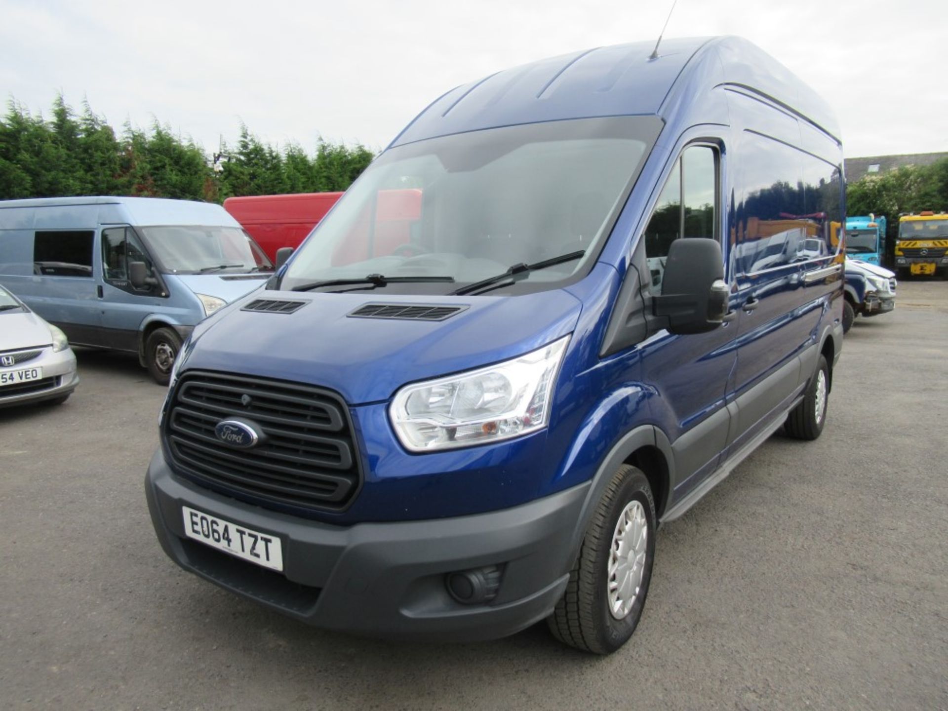 64 reg FORD TRANSIT 350 DIESEL VAN, 1ST REG 09/14, 163001M WARRANTED, V5 HERE, 2 FORMER KEEPERS [+ - Bild 2 aus 6