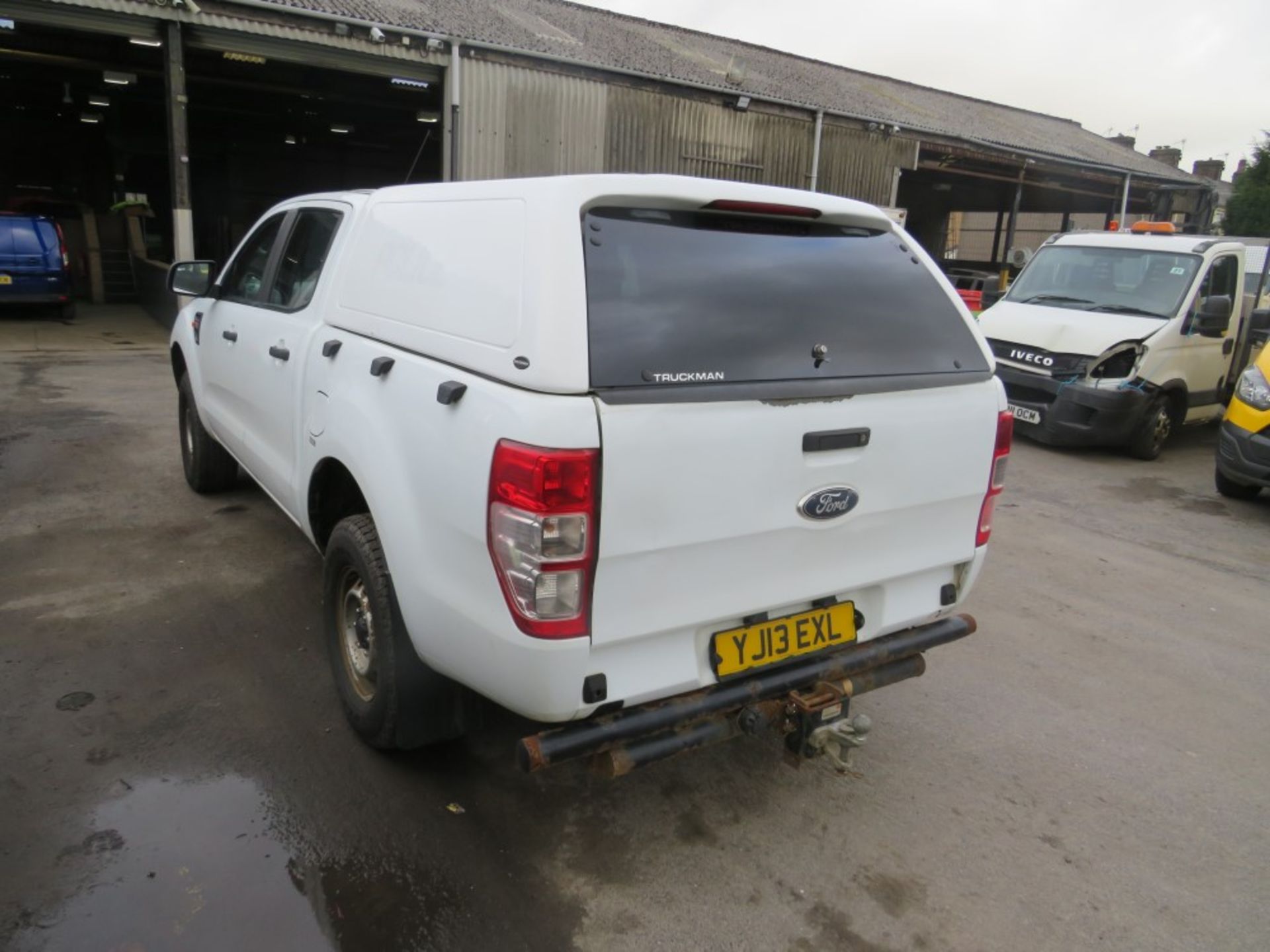 13 reg FORD RANGER XL 4X4 TDCI DOUBLE CAB PICKUP, 1ST REG 03/13, TEST 01/21, 158577M WARRANTED, V5 - Image 3 of 5