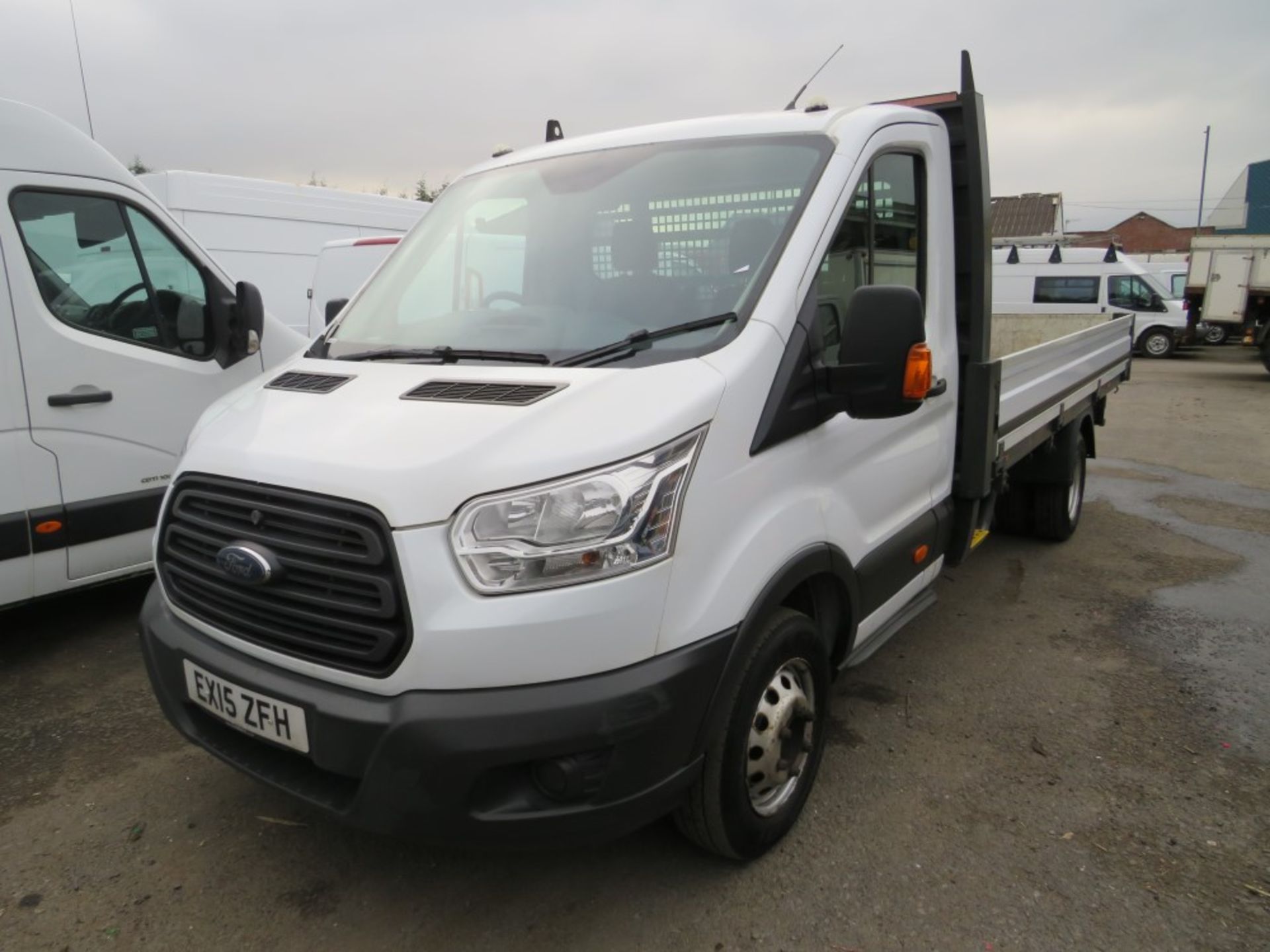 15 reg FORD TRANSIT 350 DROPSIDE, 1ST REG 03/15, TEST 11/20, 155277M WARRANTED, V5 HERE, 1 FORMER - Image 2 of 5