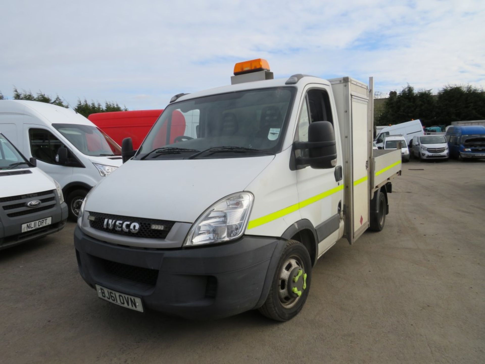 61 reg IVECO DAILY 35C15 MWB TIPPER (DIRECT COUNCIL) 1ST REG 10/11, TEST 09/20, 39253M, V5 HERE, 1 - Image 2 of 5