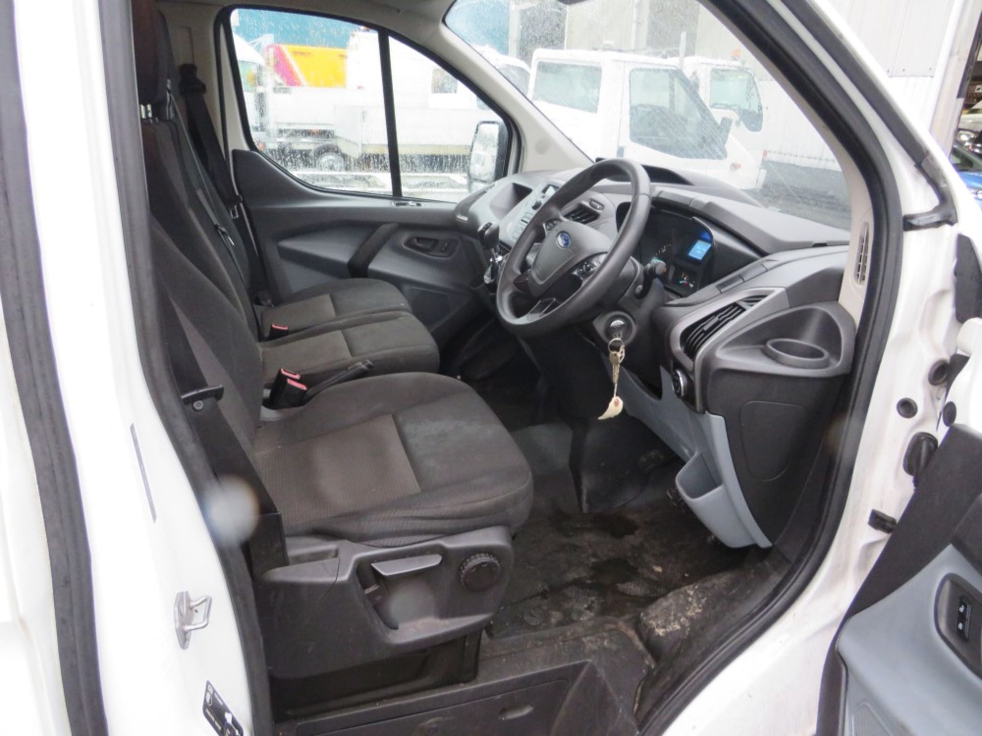 65 reg FORD TRANSIT CUSTOM 270 ECO-TECH, 1ST REG 10/15, TEST 11/20, 139527M WARRANTED, V5 HERE, 1 - Bild 6 aus 6