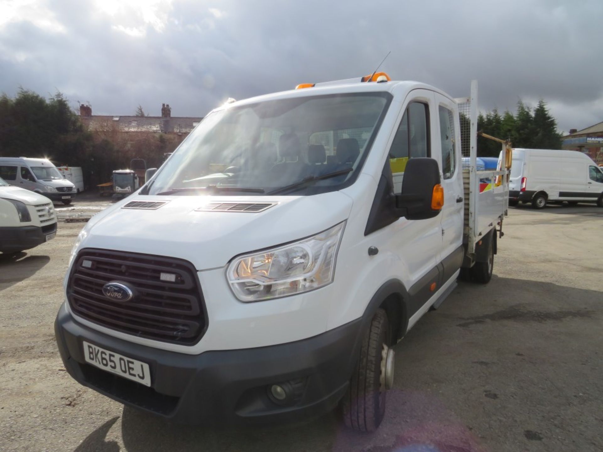 65 reg FORD TRANSIT 350 D/C DROPSIDE, 1ST REG 09/15, TEST 11/20, 102269M WARRANTED, V5 HERE, 1 OWNER - Bild 2 aus 6