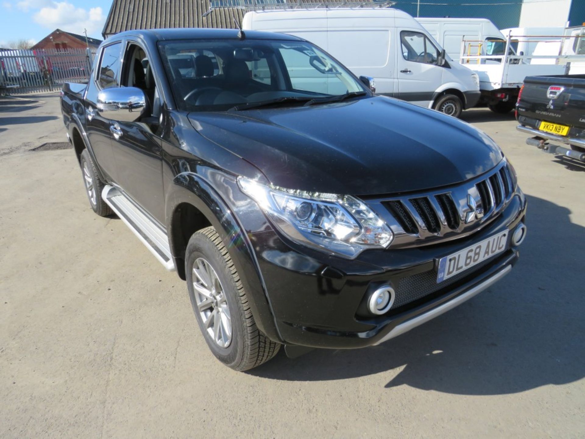 68 reg MITSUBISHI L200 BARBARIAN DI-D PICKUP, 1ST REG 02/18, 8927M, V5 HERE [+ VAT]