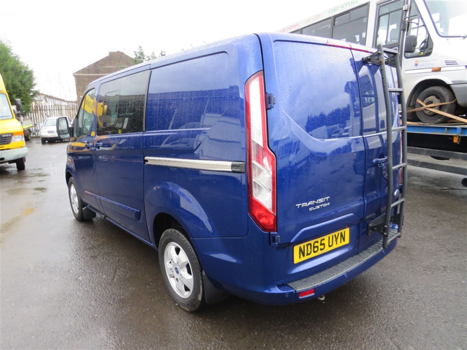 65 reg FORD TRANSIT CUSTOM CREW VAN, 1ST REG 01/16, 64385M NOT WARRANTED, NO V5 [NO VAT] - Image 3 of 7