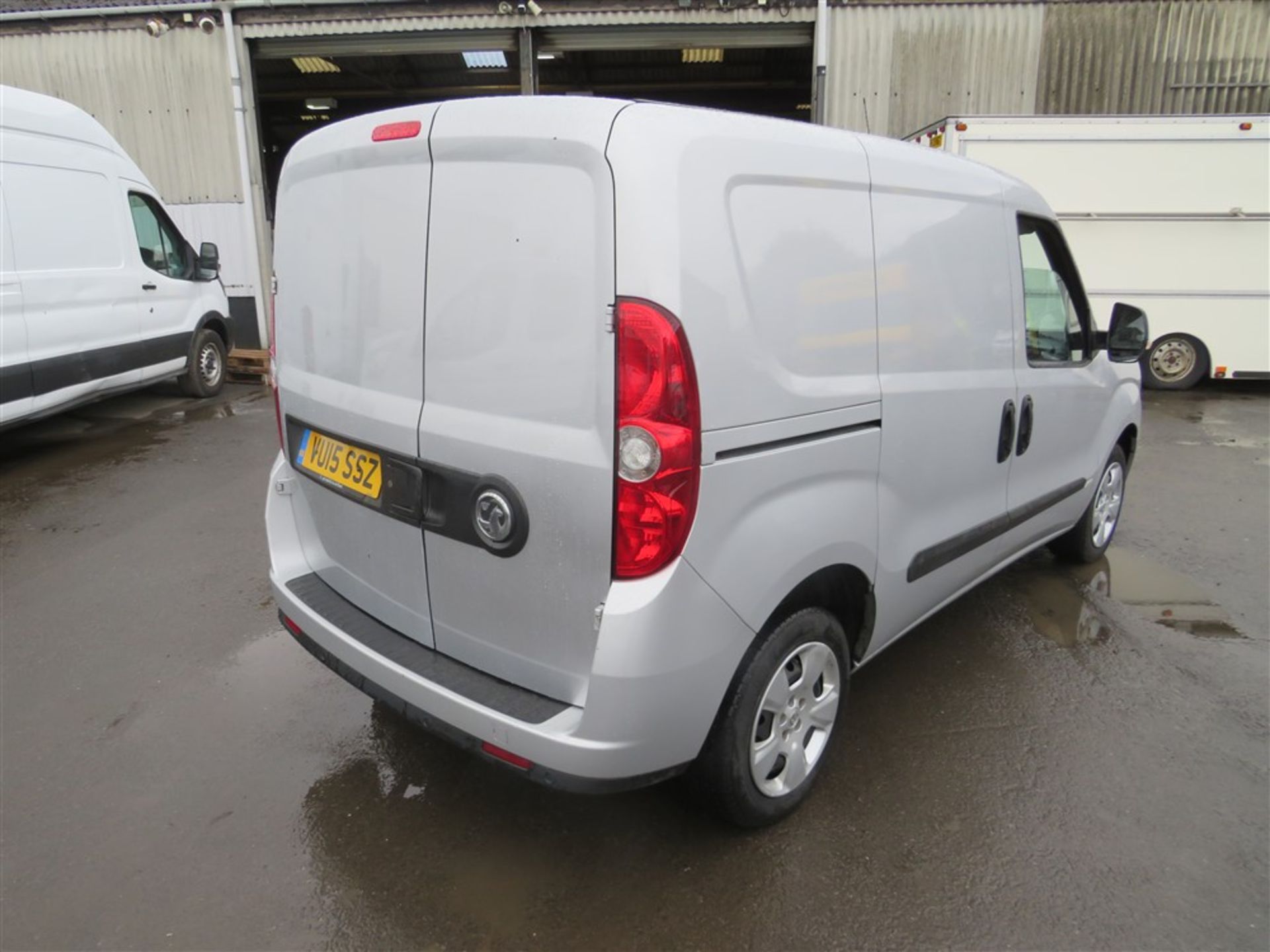 15 reg VAUXHALL COMBO 2000 CDTI S/S SPORT, 1ST REG 03/15, 85411M WARRANTED, V5 HERE, 1 OWNER FROM - Image 4 of 6