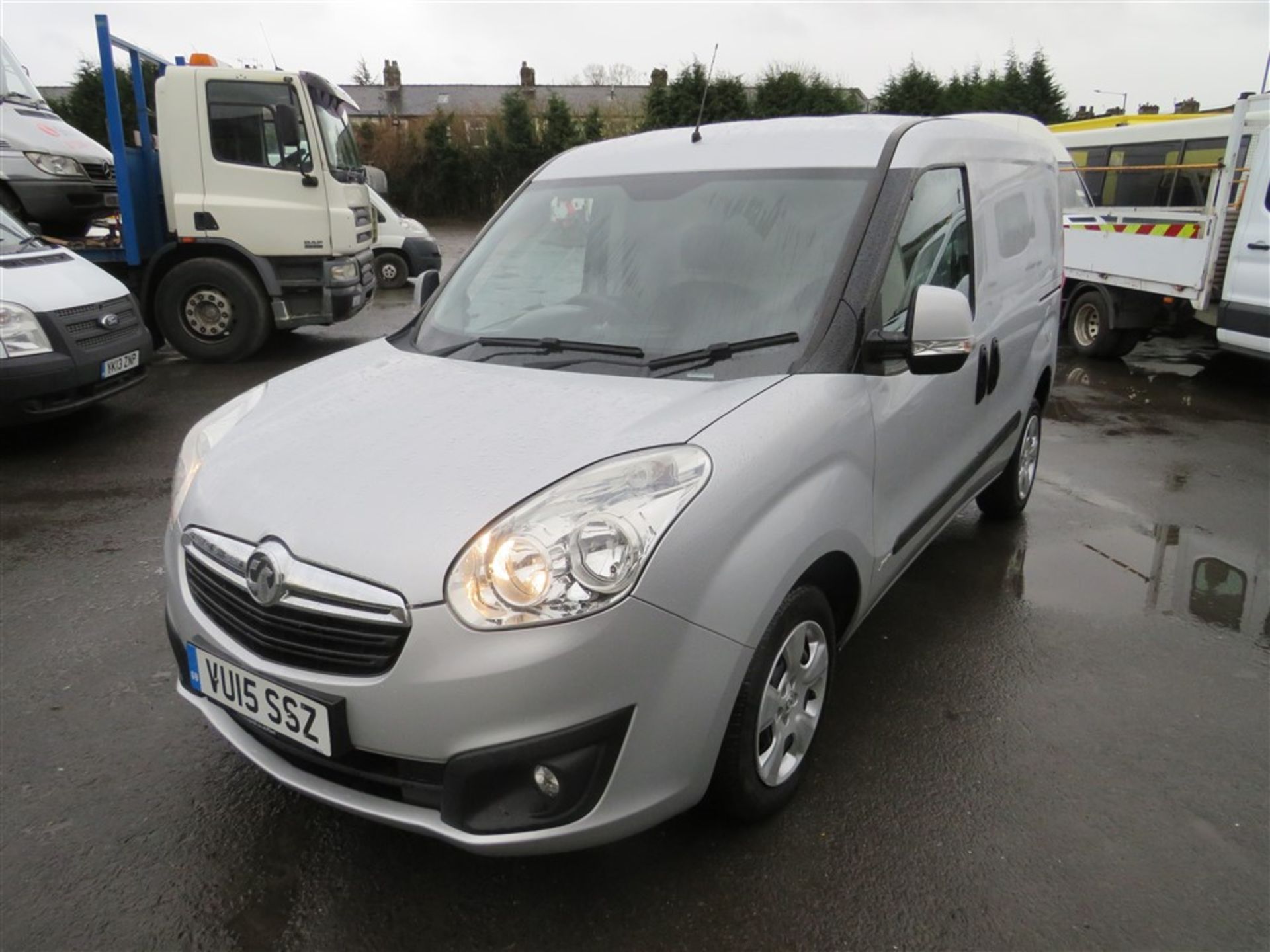 15 reg VAUXHALL COMBO 2000 CDTI S/S SPORT, 1ST REG 03/15, 85411M WARRANTED, V5 HERE, 1 OWNER FROM - Image 2 of 6