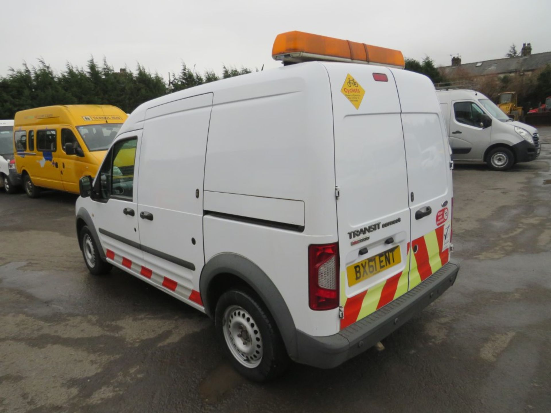 61 reg FORD TRANSIT CONNECT 90 T230, 1ST REG 09/11, TEST 06/20, 90503M WARRANTED, V5 HERE, 1 OWNER - Image 3 of 6