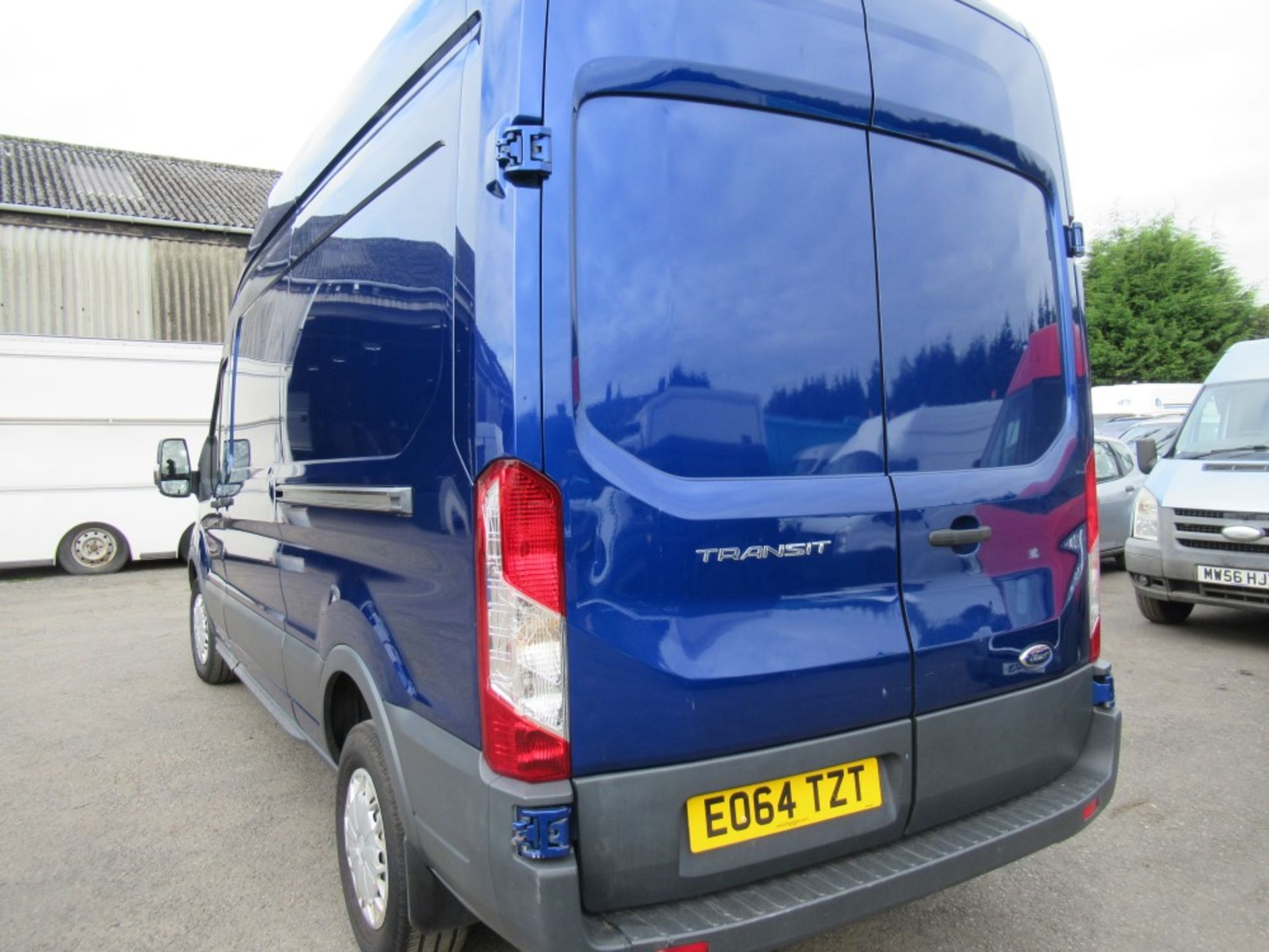 64 reg FORD TRANSIT 350 DIESEL VAN, 1ST REG 09/14, 163001M WARRANTED, V5 HERE, 2 FORMER KEEPERS [+ - Image 3 of 6