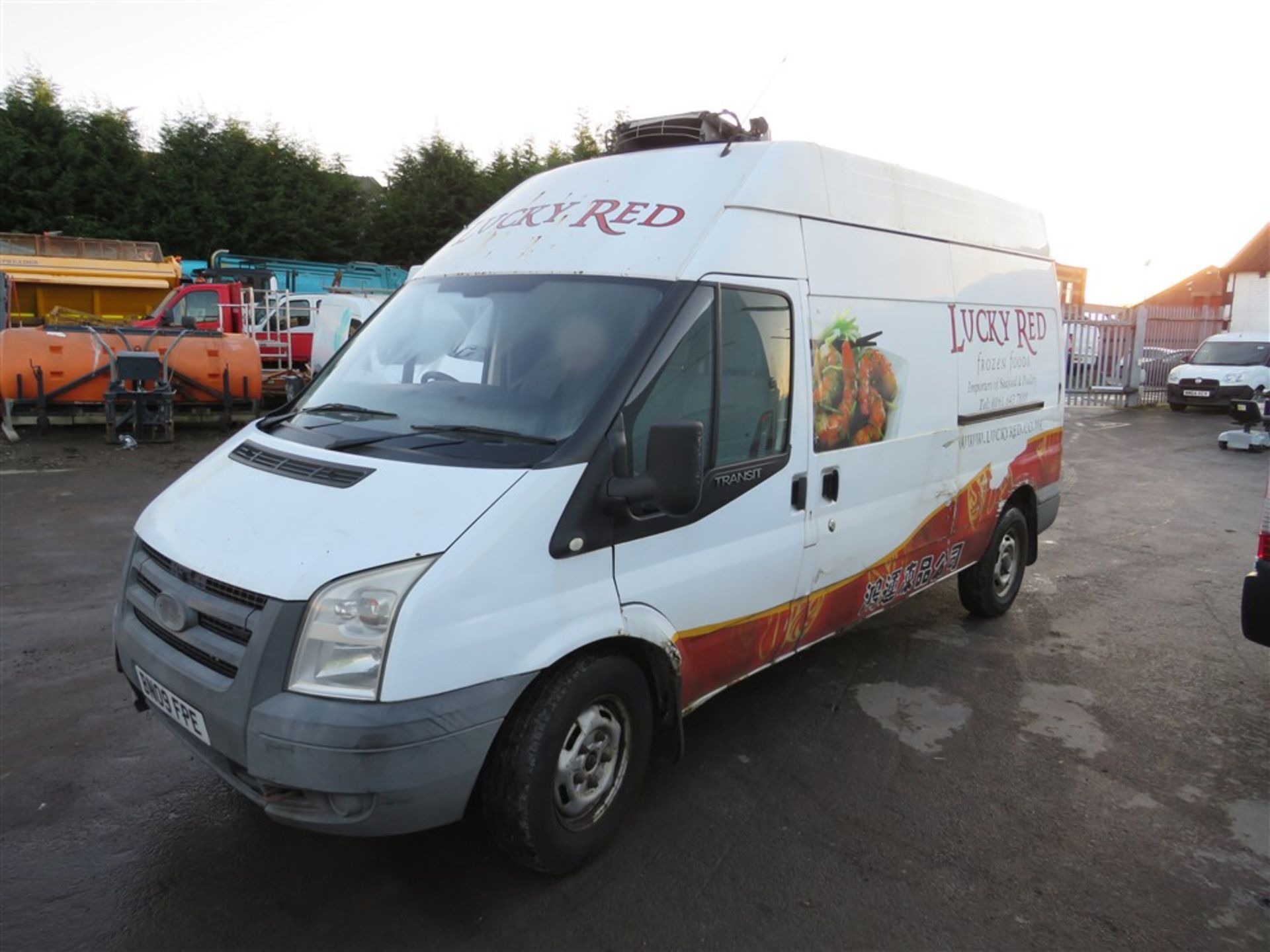 09 reg FORD TRANSIT T350 RWD FRIDGE VAN, 1ST REG 07/09, 302411M WARRANTED, V5 MAY FOLLOW (NON - Image 2 of 5