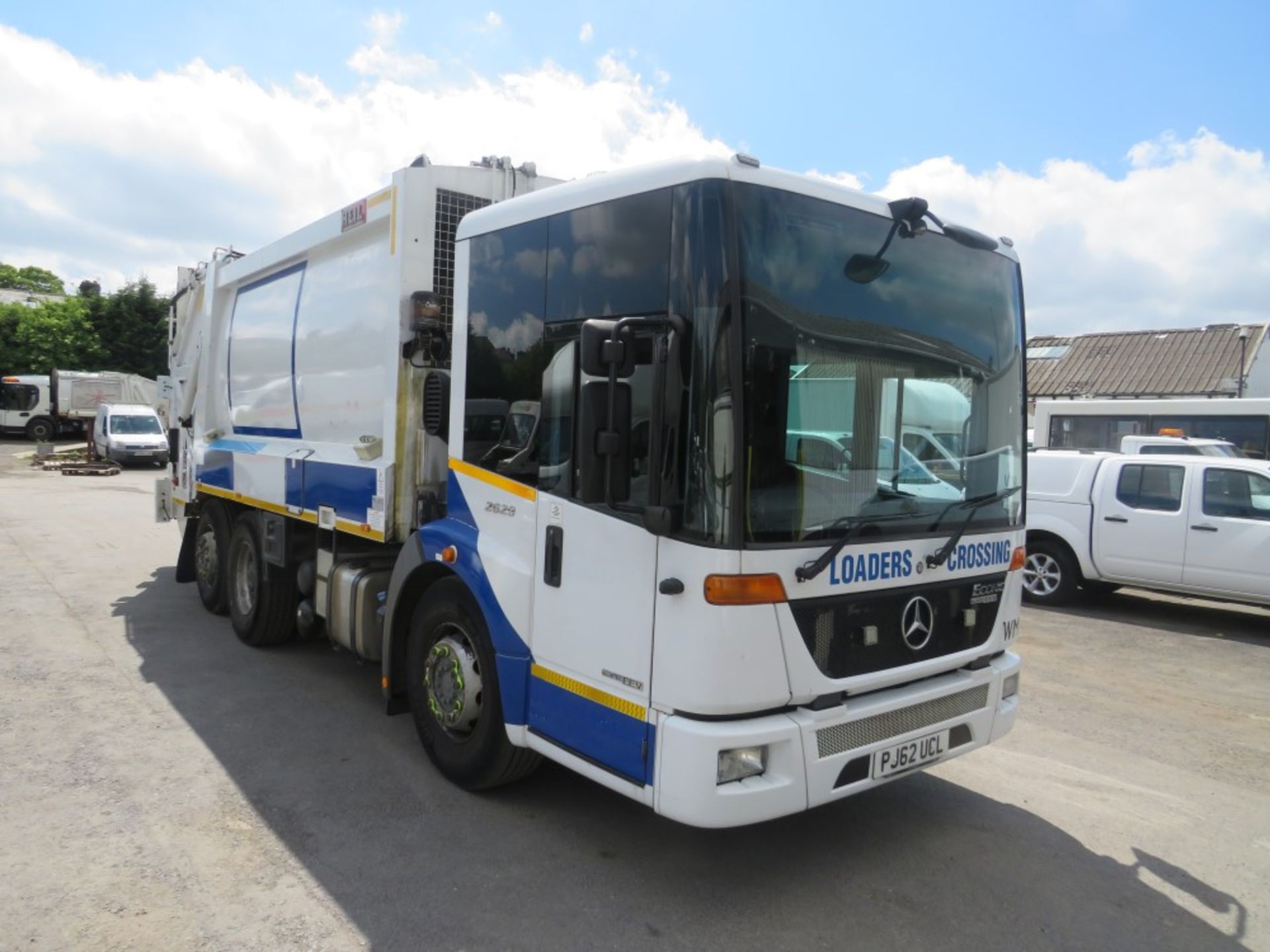 62 reg MERCEDES ECONIC REFUSE WAGON (DIRECT COUNCIL) 1ST REG 02/13, TEST 03/21, 72248KM, V5 HERE,