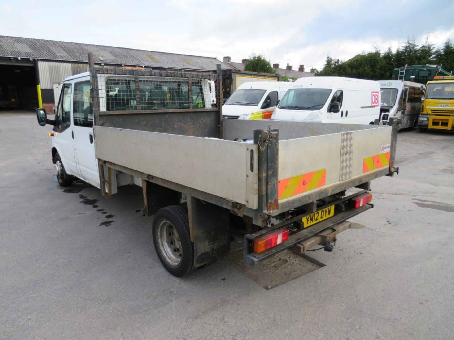 12 reg FORD TRANSIT 100 T350 DOUBLE CAB TIPPER (DIRECT COUNCIL) 1ST REG 08/12, TEST 07/20, 40846M, - Image 3 of 6