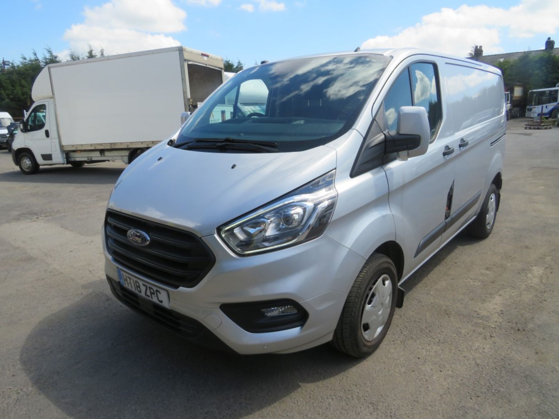 18 reg FORD TRANSIT CUSTOM 300 TREND, 1ST REG 08/18, 22948M, V5 HERE, 1 OWNER FROM NEW [+ VAT] - Image 2 of 6