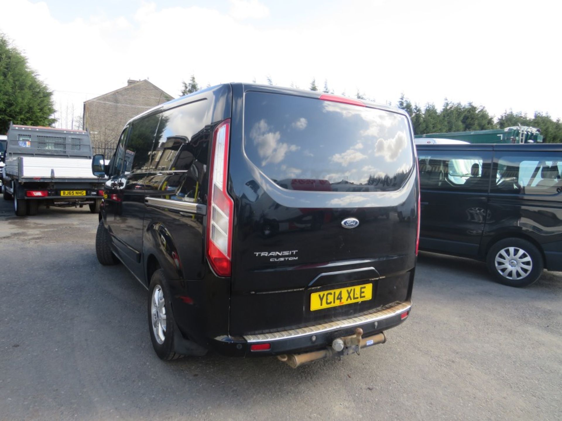 14 reg FORD TRANSIT CUSTOM 270 LTD E-TECH, 1ST REG 04/14, TEST 04/20, 172260M WARRANTED, V5 HERE, - Image 3 of 6