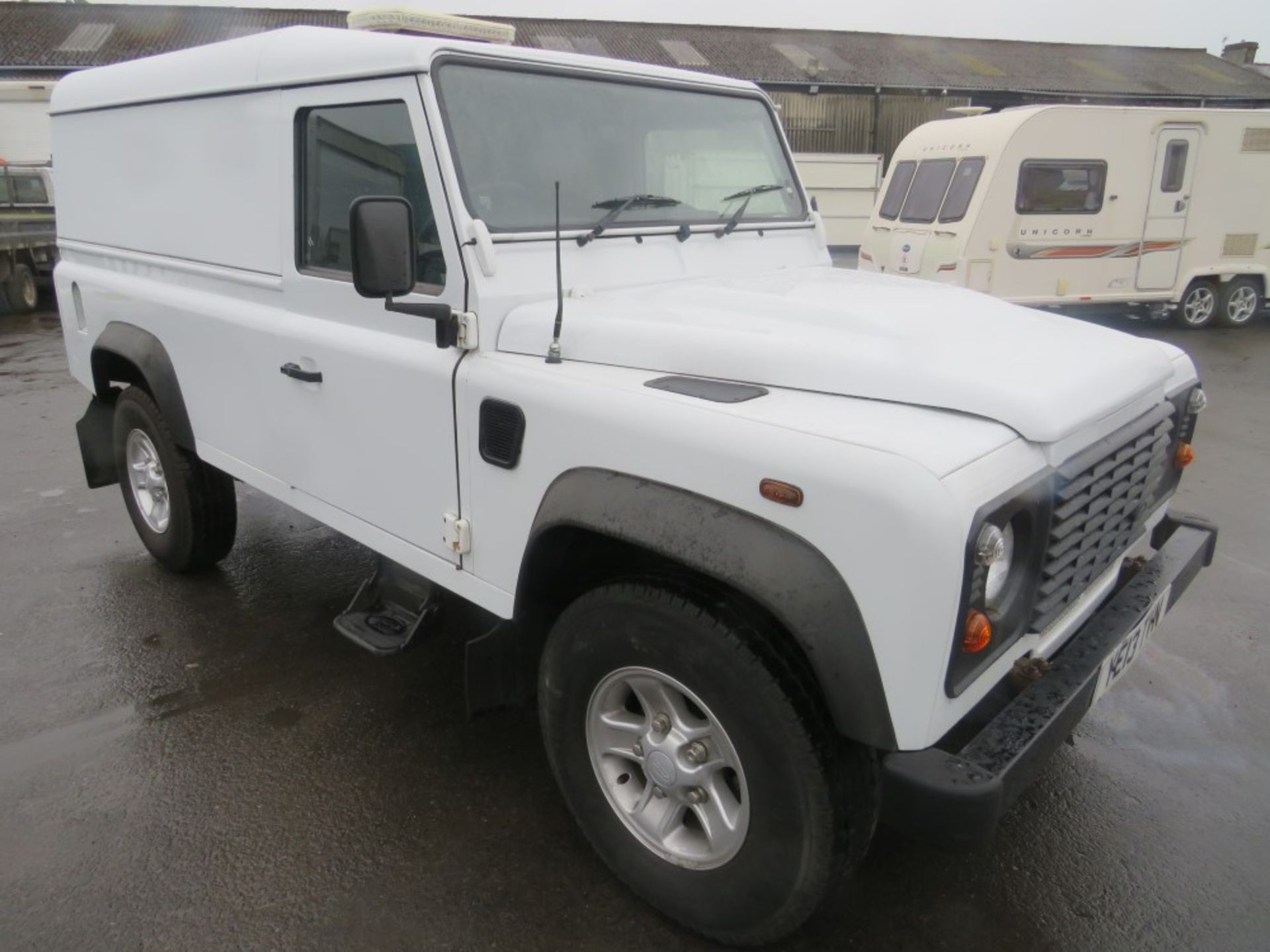 13 reg LAND ROVER DEFENDER 110 HARD TOP TD, 1ST REG 06/13, TEST 01/21, 142170M WARRANTED, V5 HERE, 1 - Image 2 of 6