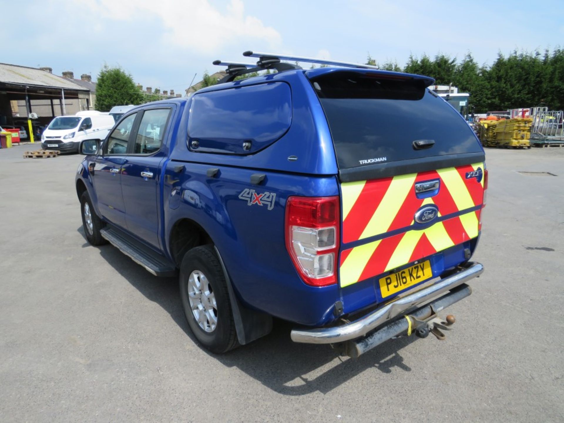 16 reg FORD RANGER XLT 4 X 4 DCB TDCI PICKUP, 1ST REG 05/16, TEST 11/20, 112319M WARRANTED [NO VAT] - Image 3 of 5