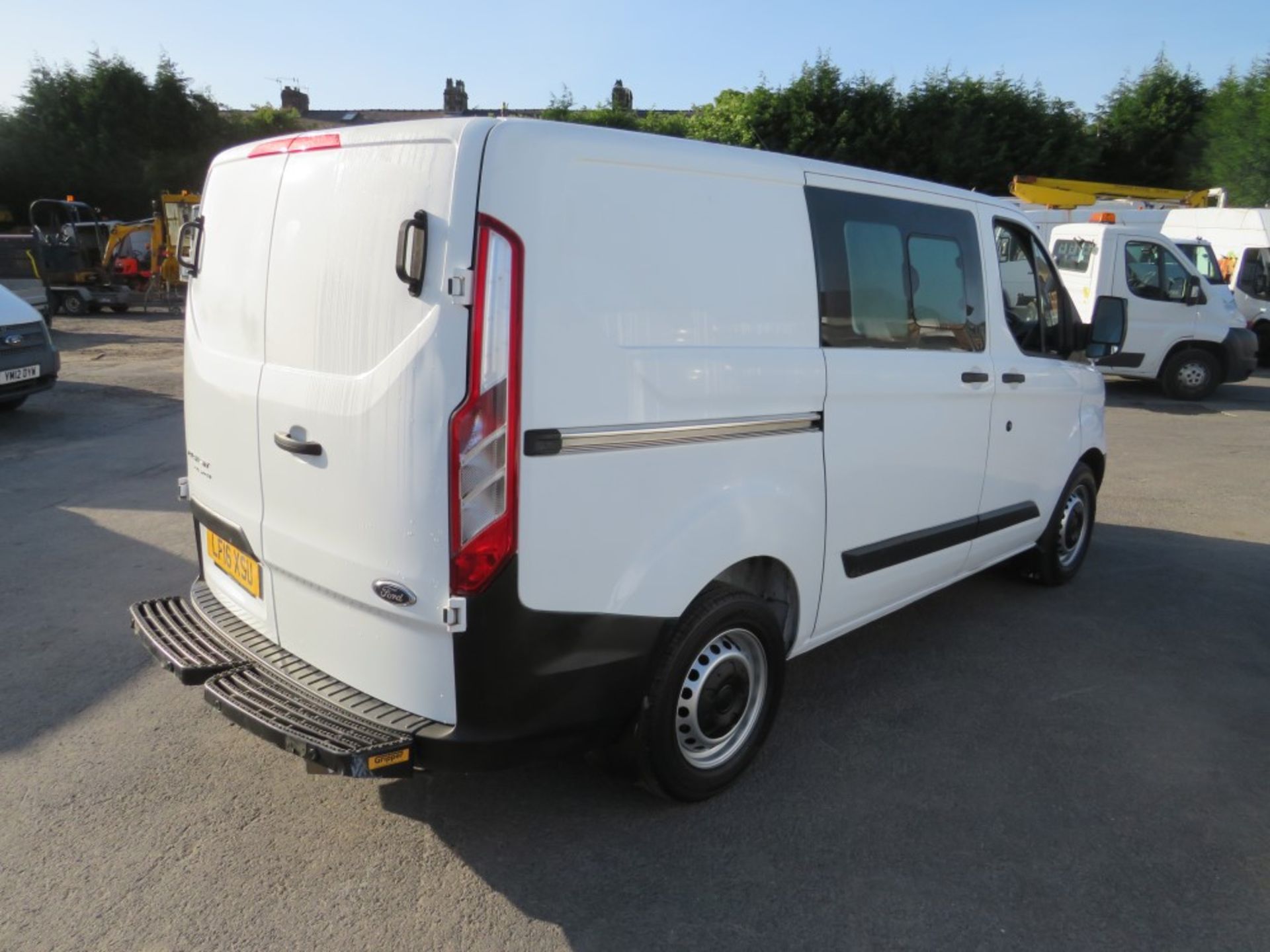 16 reg FORD TRANSIT CUSTOM 310 ECO-TECH, 1ST REG 05/16, TEST 05/21, 24271M, V5 HERE, 1 FORMER KEEPER - Image 4 of 6