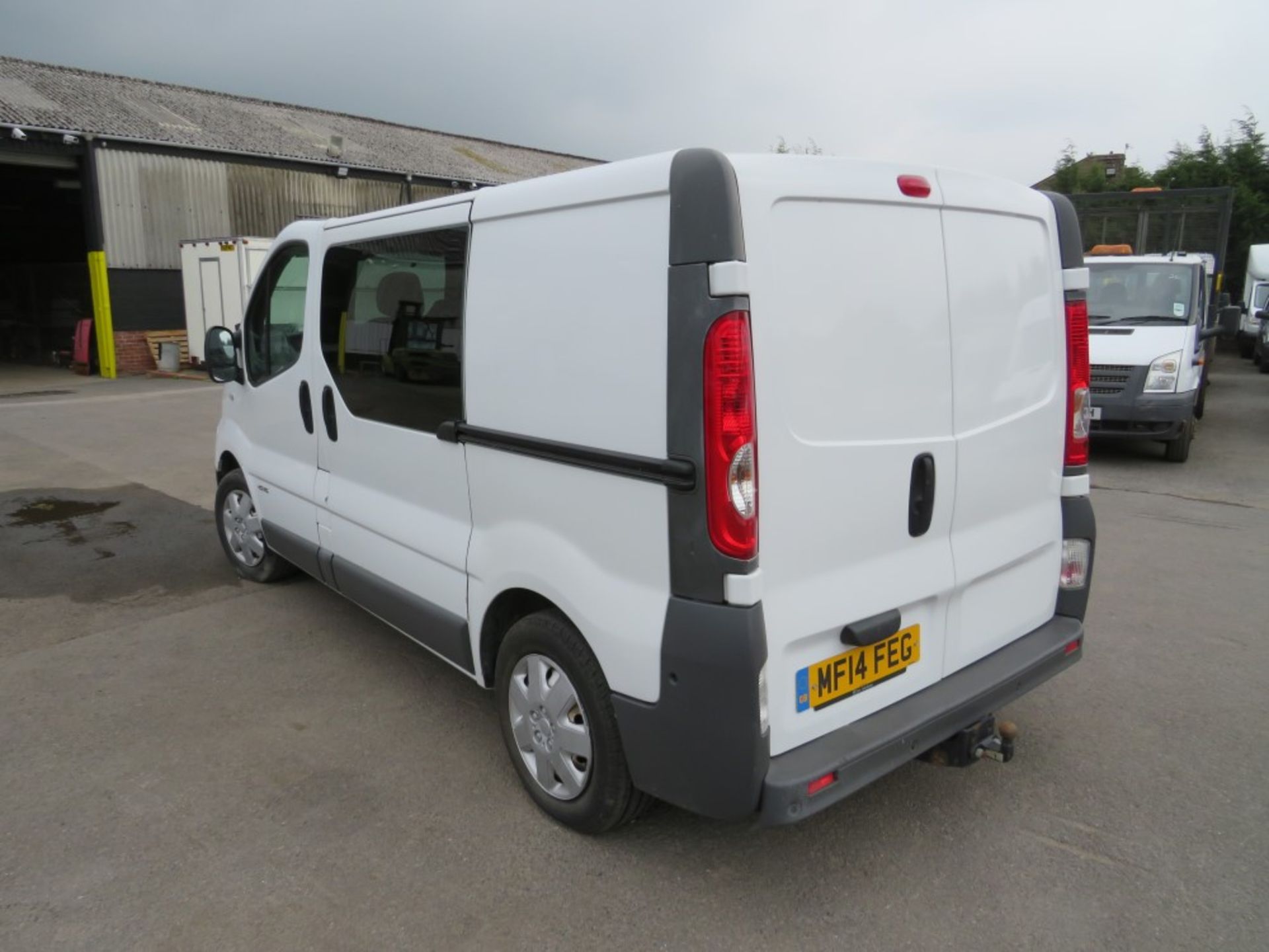 14 reg RENAULT TRAFIC SL29 DCI, 1ST REG 05/14, TEST 08/20, 106355M, V5 HERE, 1 FORMER KEEPER [+ VAT] - Image 3 of 7