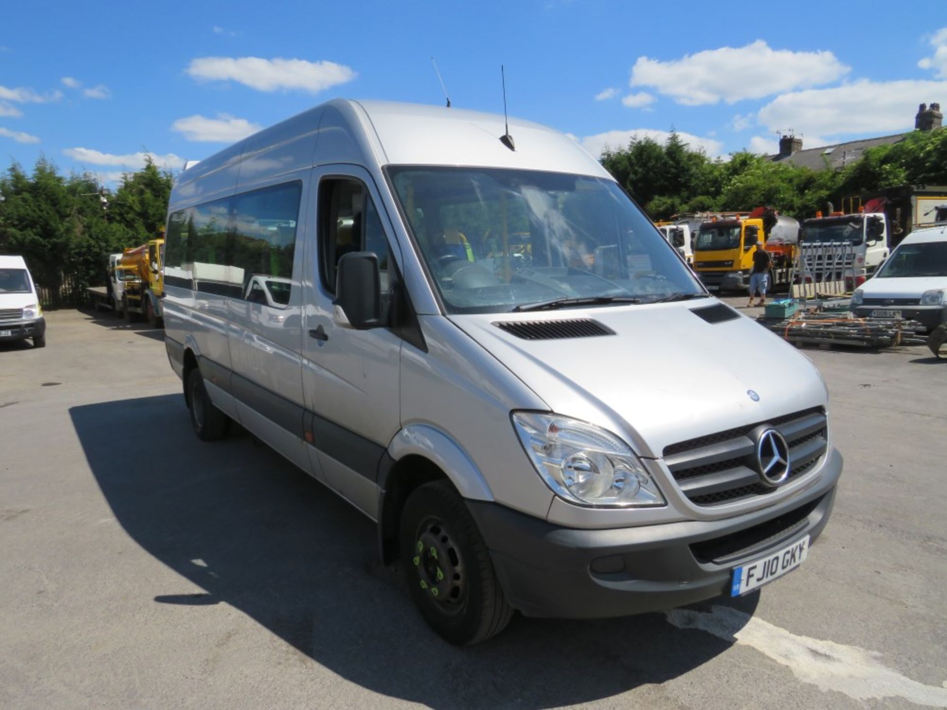 10 reg MERCEDES SPRINTER 513 CDI MINIBUS (DIRECT) 1ST REG 04/10, 555058KM, V5 HERE, 1 OWNER FROM NEW