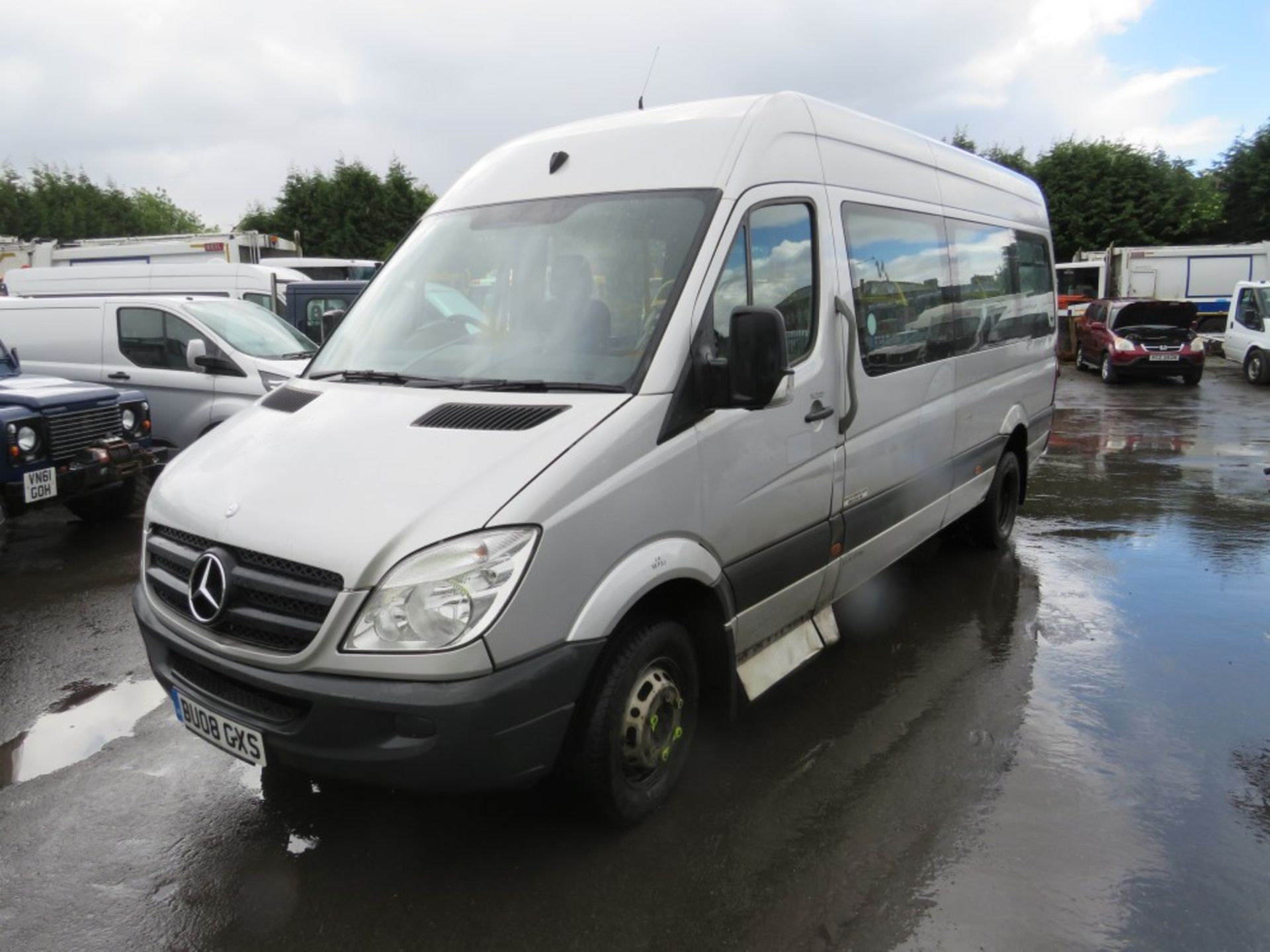 08 reg MERCEDES SPRINTER 511 CDI LWB MINIBUS (DIRECT) 1ST REG 08/08, TEST 04/21, 624976KM, V5 - Image 2 of 6