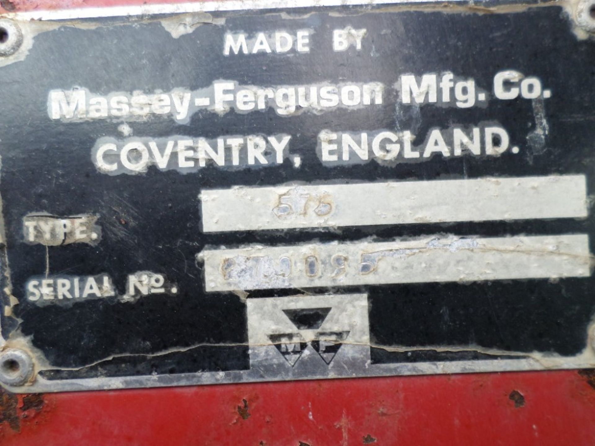 V reg MASSEY FERGUSON 575 2WD TRACTOR C/W 80 POWER LOADER (LOCATION SHEFFIELD) 5259 HOURS, NO V5 ( - Image 9 of 12