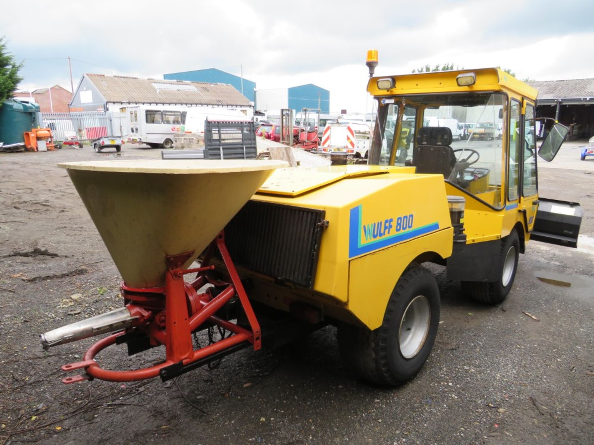 1996 WULFF 800 ATV 4WD MULTI TOOL C/W SNOW PLOUGH & SALT SPREADER, 6764 HOURS NOT WARRANTED [+ VAT] - Image 3 of 6