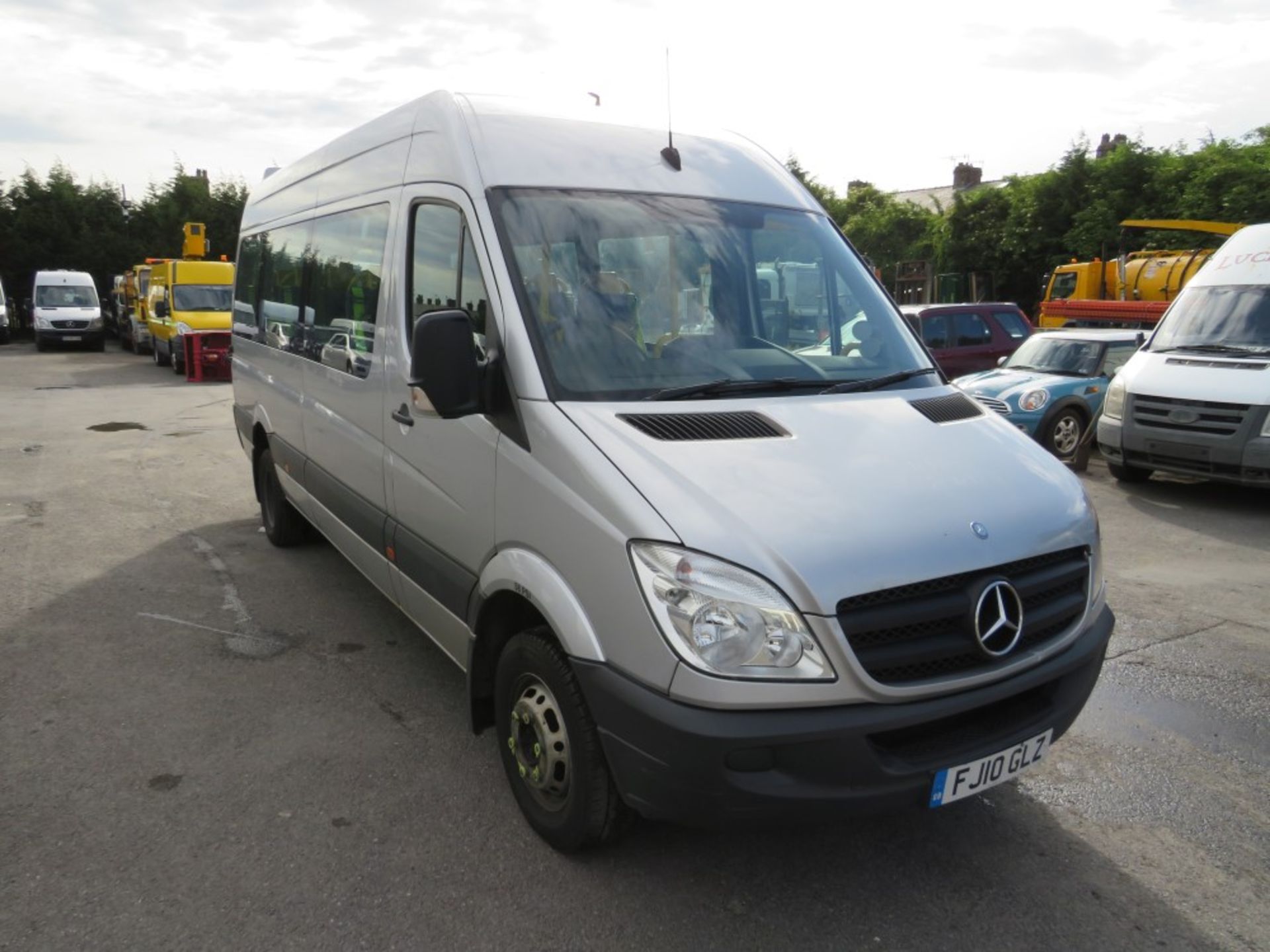 10 reg MERCEDES SPRINTER 513 CDI MINIBUS, 1ST REG 04/10, TEST 06/21, 560952KM, V5 HERE, 1 OWNER FROM