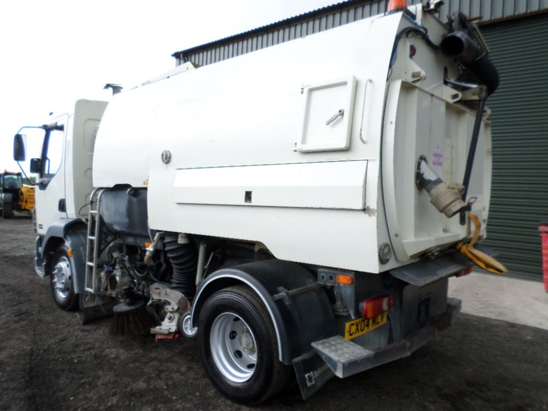 04 reg DAF LF 55.160 JOHNSON SWEEPER (LOCATION SHEFFIELD) 1ST REG 04/04, 93408M, V5 HERE, 2 FORMER - Image 5 of 15