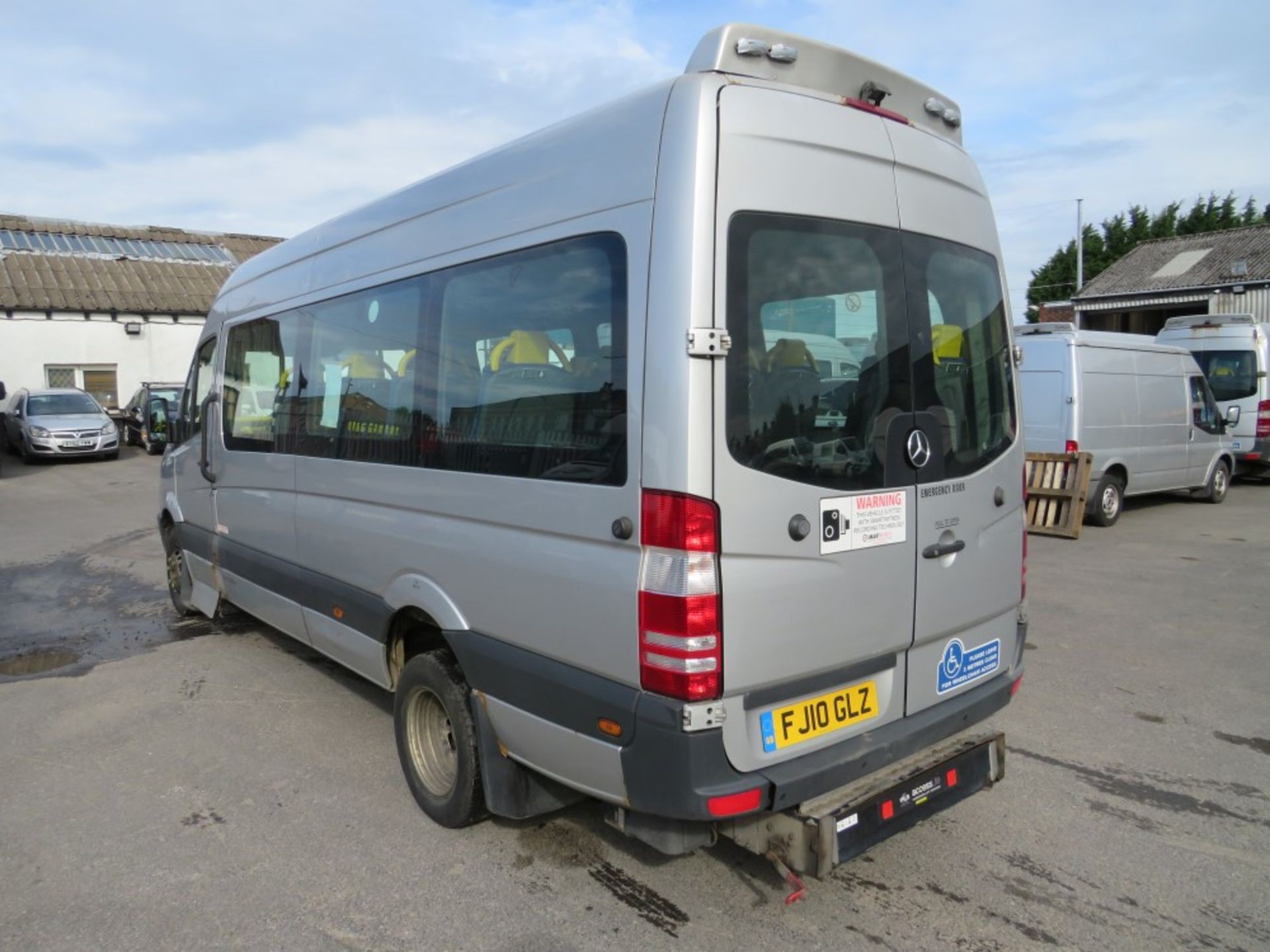 10 reg MERCEDES SPRINTER 513 CDI MINIBUS, 1ST REG 04/10, TEST 06/21, 560952KM, V5 HERE, 1 OWNER FROM - Image 3 of 6