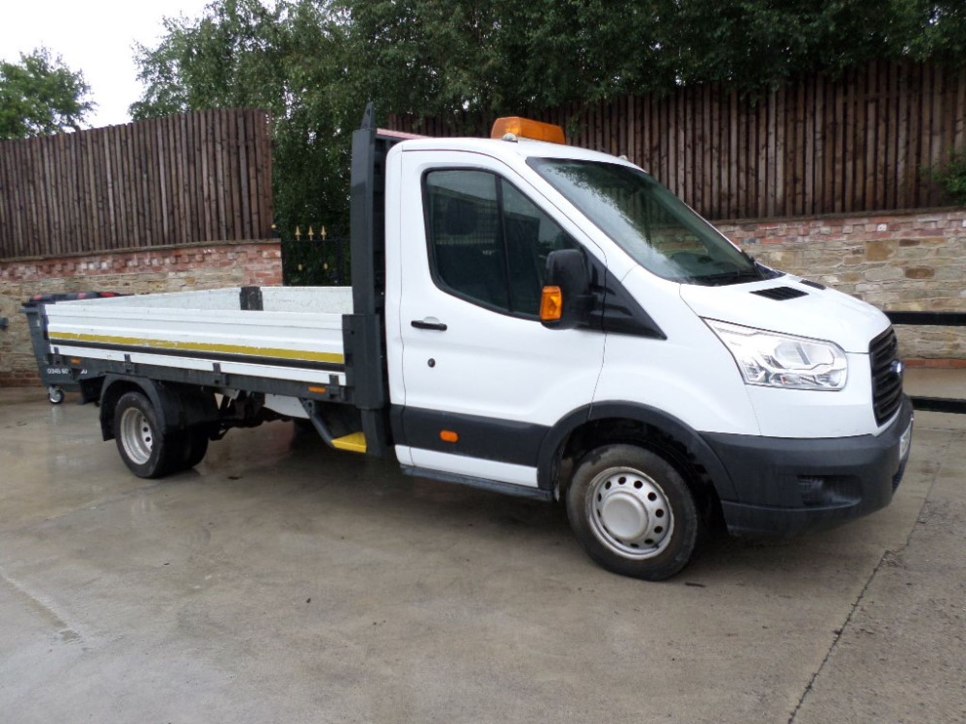 15 reg FORD TRANSIT 125 350 TDCI LWB DROPSIDE (LOCATION SHEFFIELD) 1ST REG 03/15, 105555M [+ VAT] - Image 2 of 6