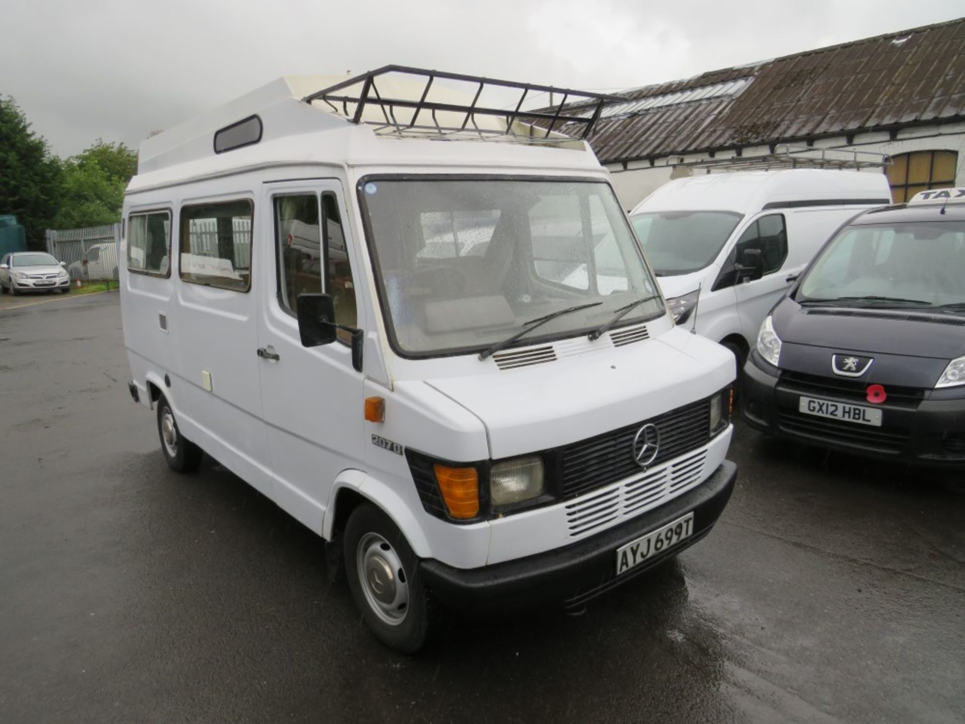 T reg MERCEDES 207 DIESEL MOTOR CARAVAN, 1ST REG 03/79, 136851M NOT WARRANTED, V5 HERE [NO VAT]