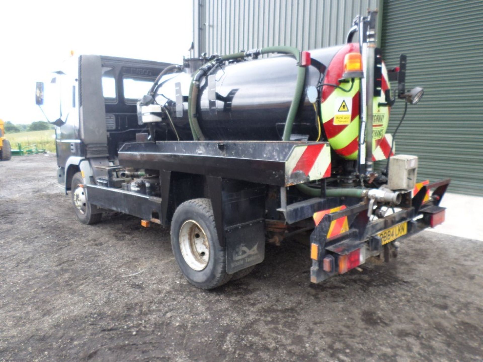 R reg IVECO 75E15 VACUUMED TANKER (LOCATION SHEFFIELD) 1ST REG 01/98, TEST 08/20, 91115M, NO V5 ( - Bild 3 aus 5