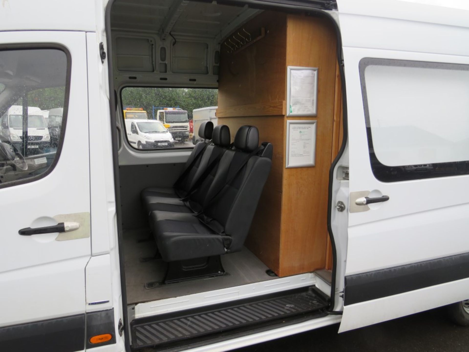 15 reg MERCEDES SPRINTER 313 CREW VAN, 1ST REG 07/15, TEST 07/20, 140996M, V5 HERE, 1 OWNER FROM NEW - Image 6 of 7