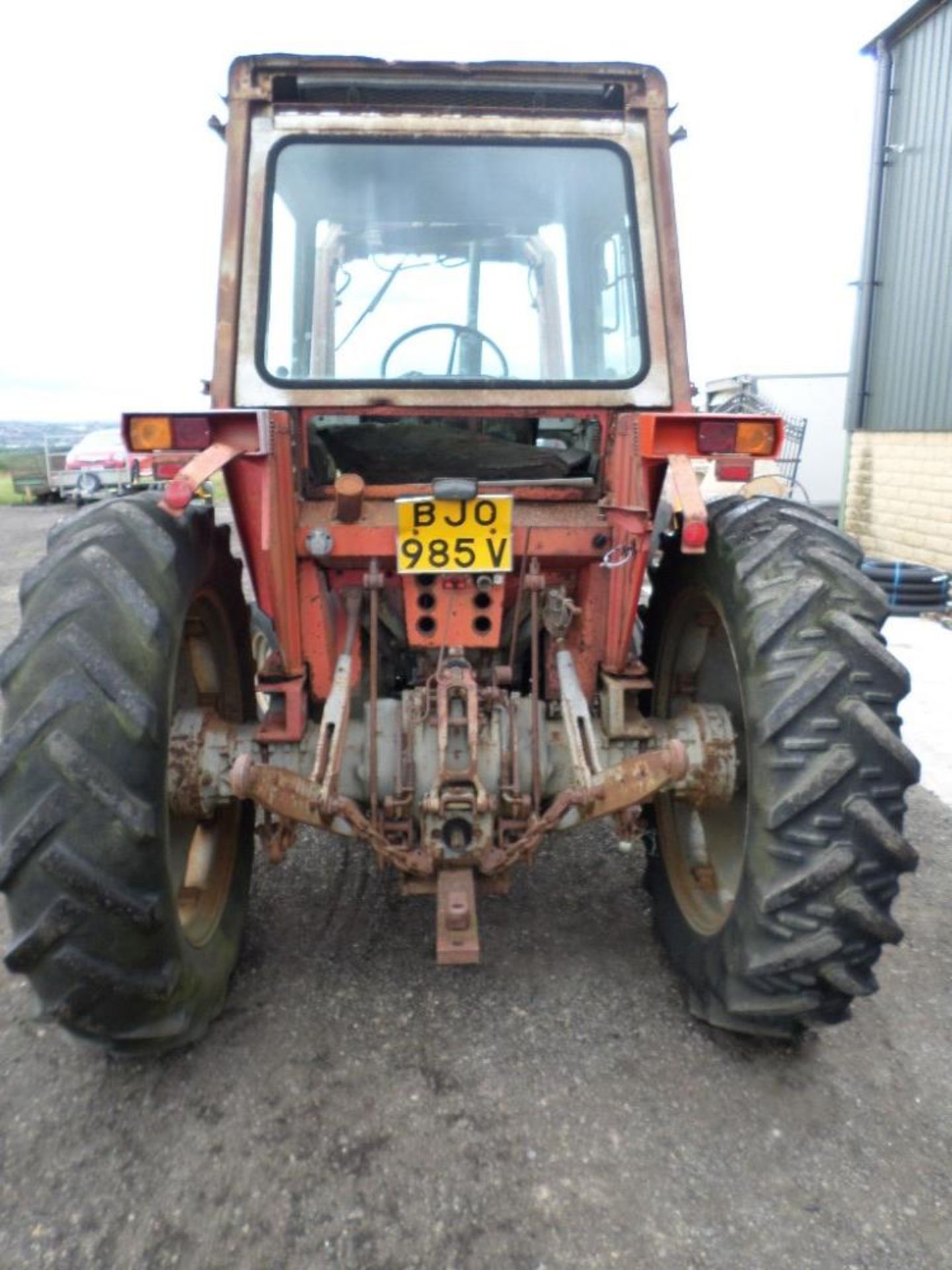 V reg MASSEY FERGUSON 575 2WD TRACTOR C/W 80 POWER LOADER (LOCATION SHEFFIELD) 5259 HOURS, NO V5 ( - Image 3 of 12