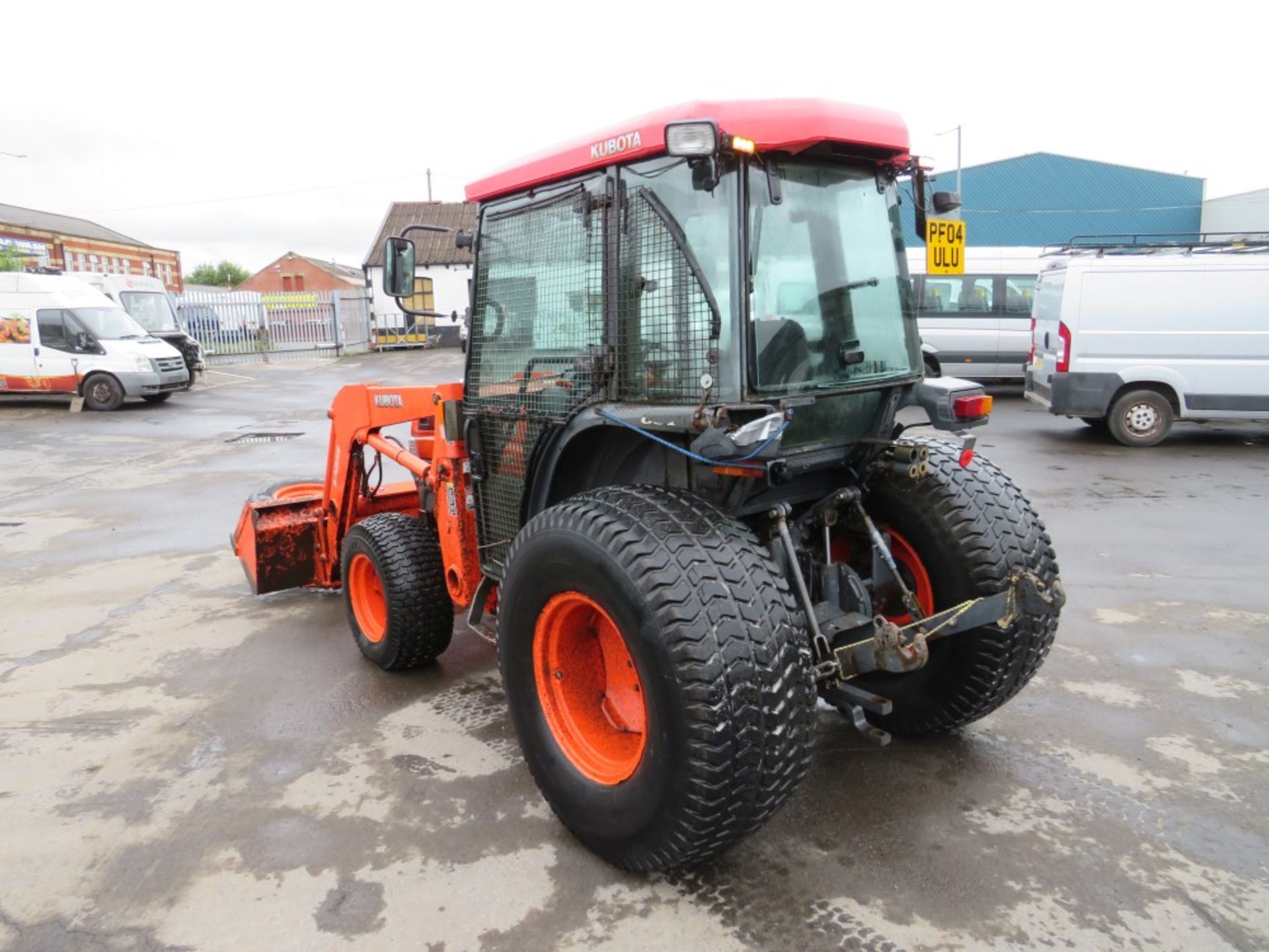 04 reg KUBOTA L5030 TRACTOR (DIRECT COUNCIL) 1ST REG 07/04, 8597 HOURS, V5 HERE, 1 OWNER FROM NEW [+ - Image 4 of 5