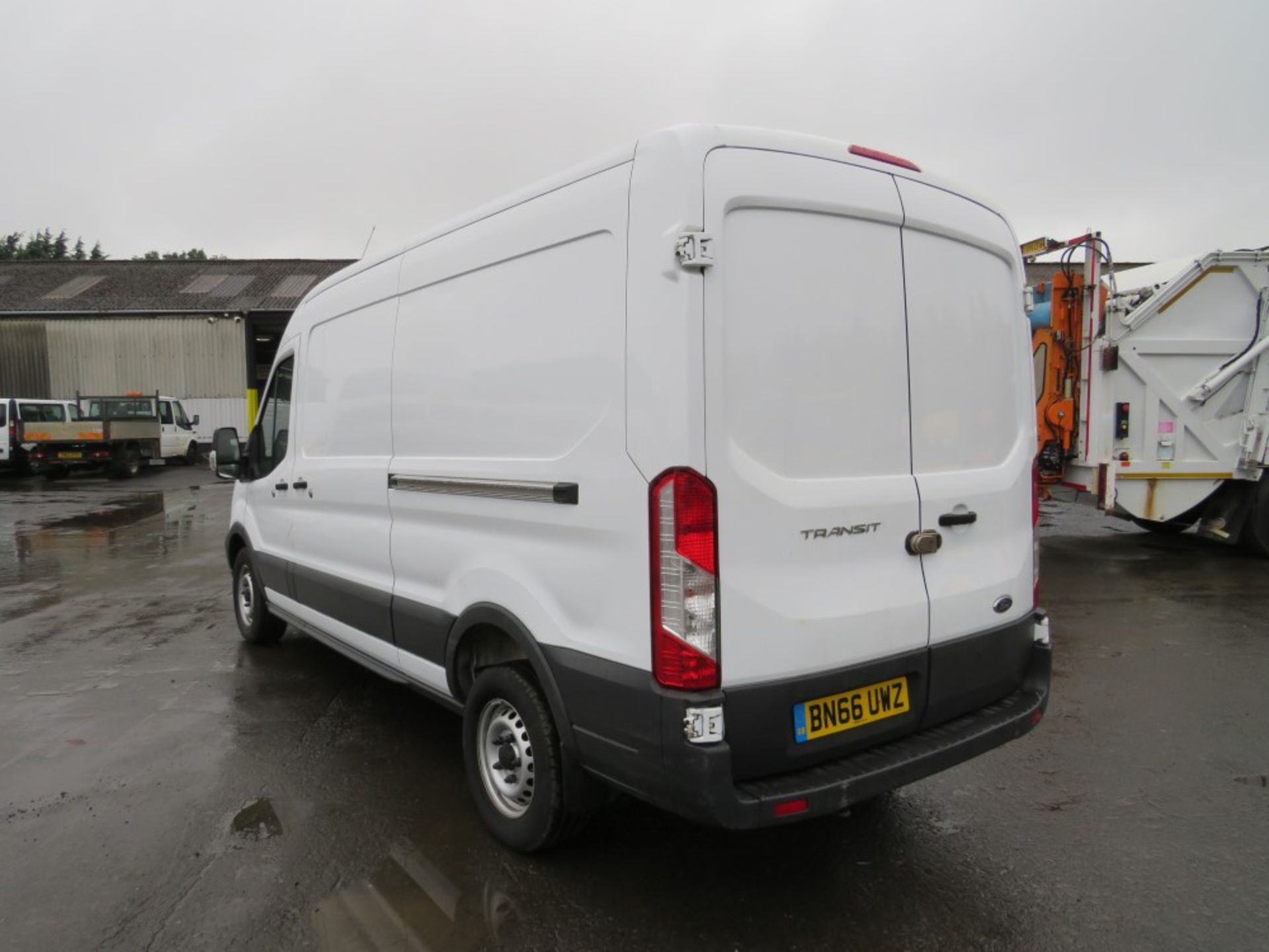 66 reg FORD TRANSIT 350 DIESEL VAN, 1ST REG 09/16, 12914M INCORRECT, V5 HERE, 1 OWNER FROM NEW [+ - Image 3 of 5