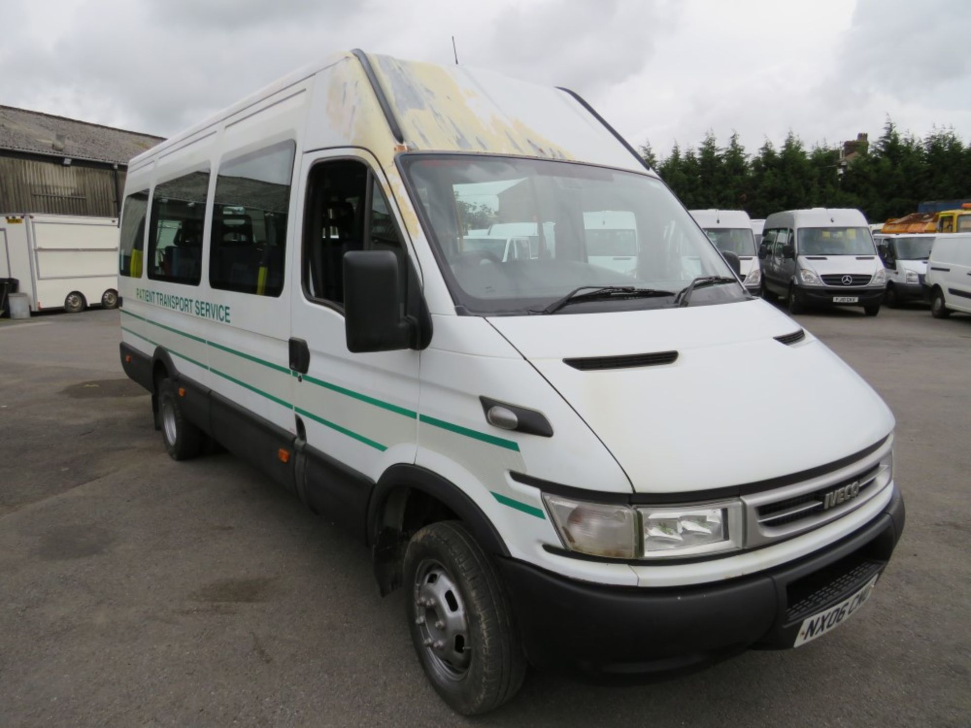 06 reg IVECO DAILY 40C14 BUS, 1ST REG 03/06, 120864KM WARRANTED, V5 HERE, 1 OWNER FROM NEW [+ VAT]