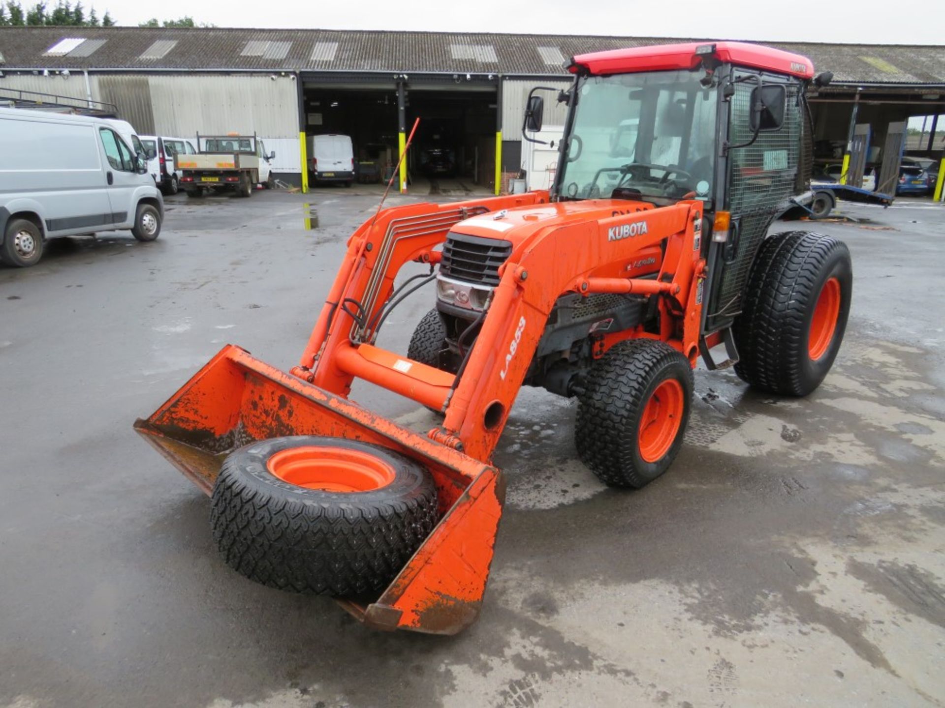 04 reg KUBOTA L5030 TRACTOR (DIRECT COUNCIL) 1ST REG 07/04, 8597 HOURS, V5 HERE, 1 OWNER FROM NEW [+