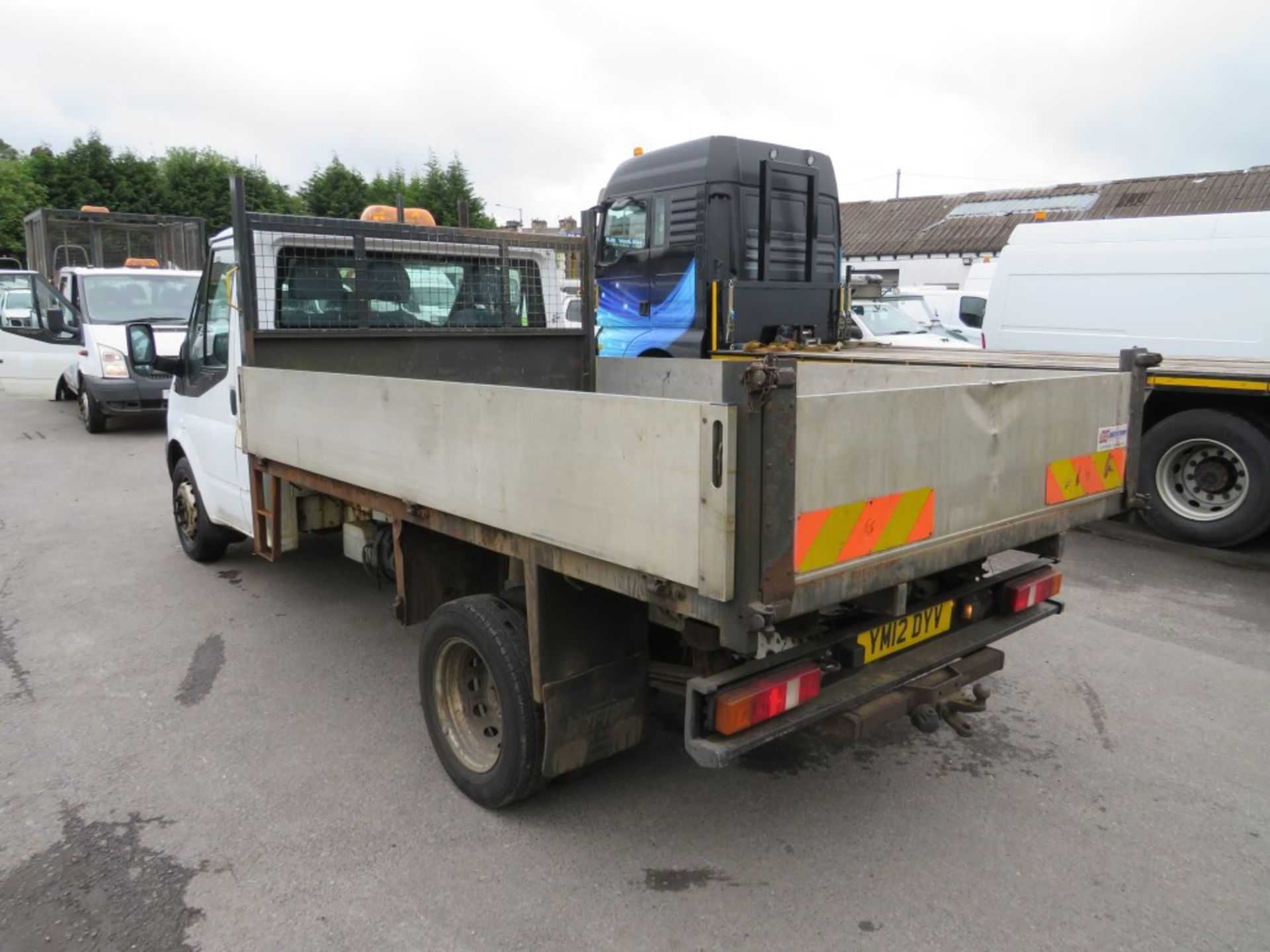 12 reg FORD TRANSIT 100 T350 RWD TIPPER (DIRECT COUNCIL) 1ST REG 08/12, TEST 08/20, 90987M, V5 HERE, - Image 3 of 6